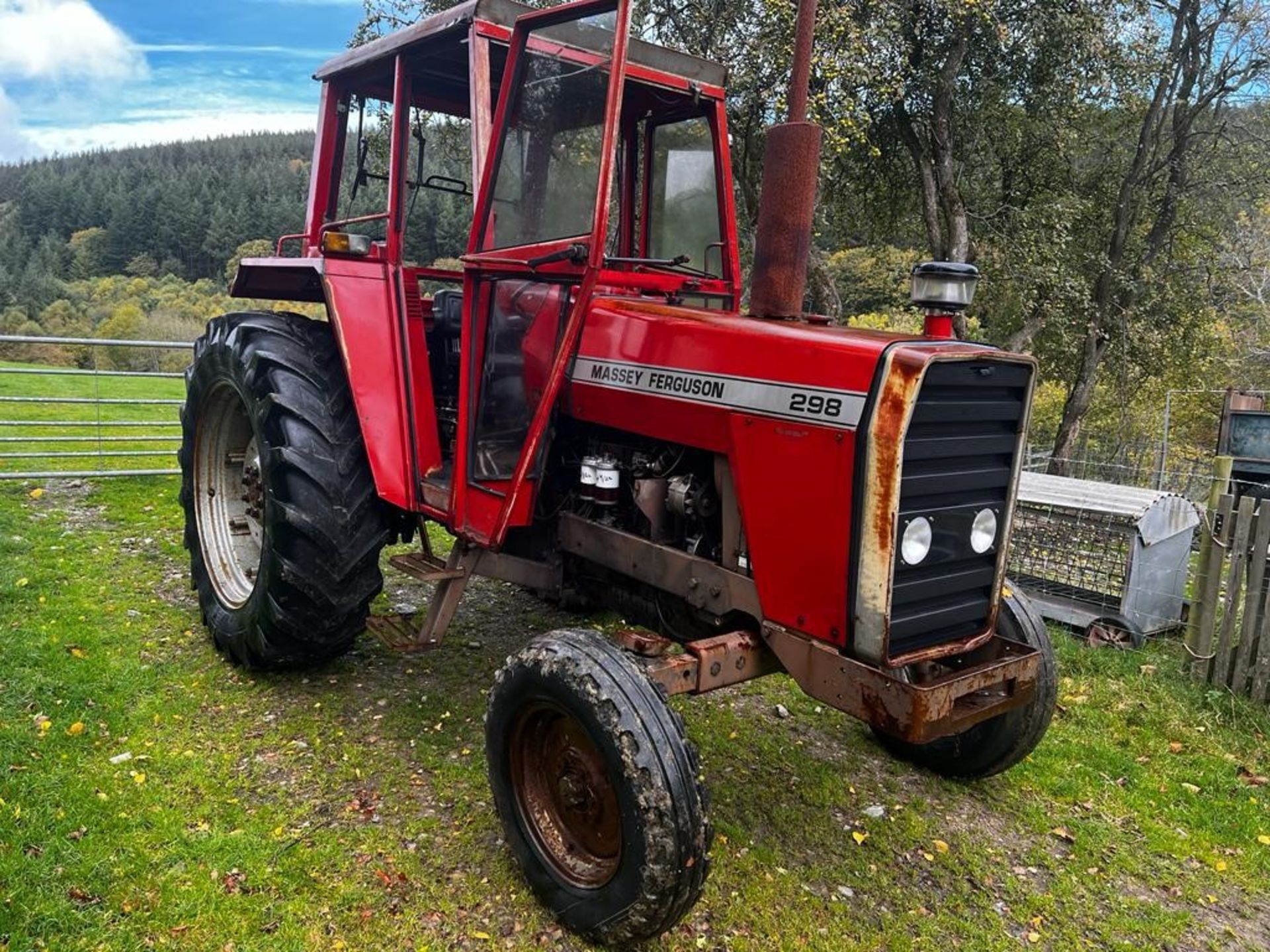 MASSEY FERGUSON 298 TRACTOR - Image 6 of 9