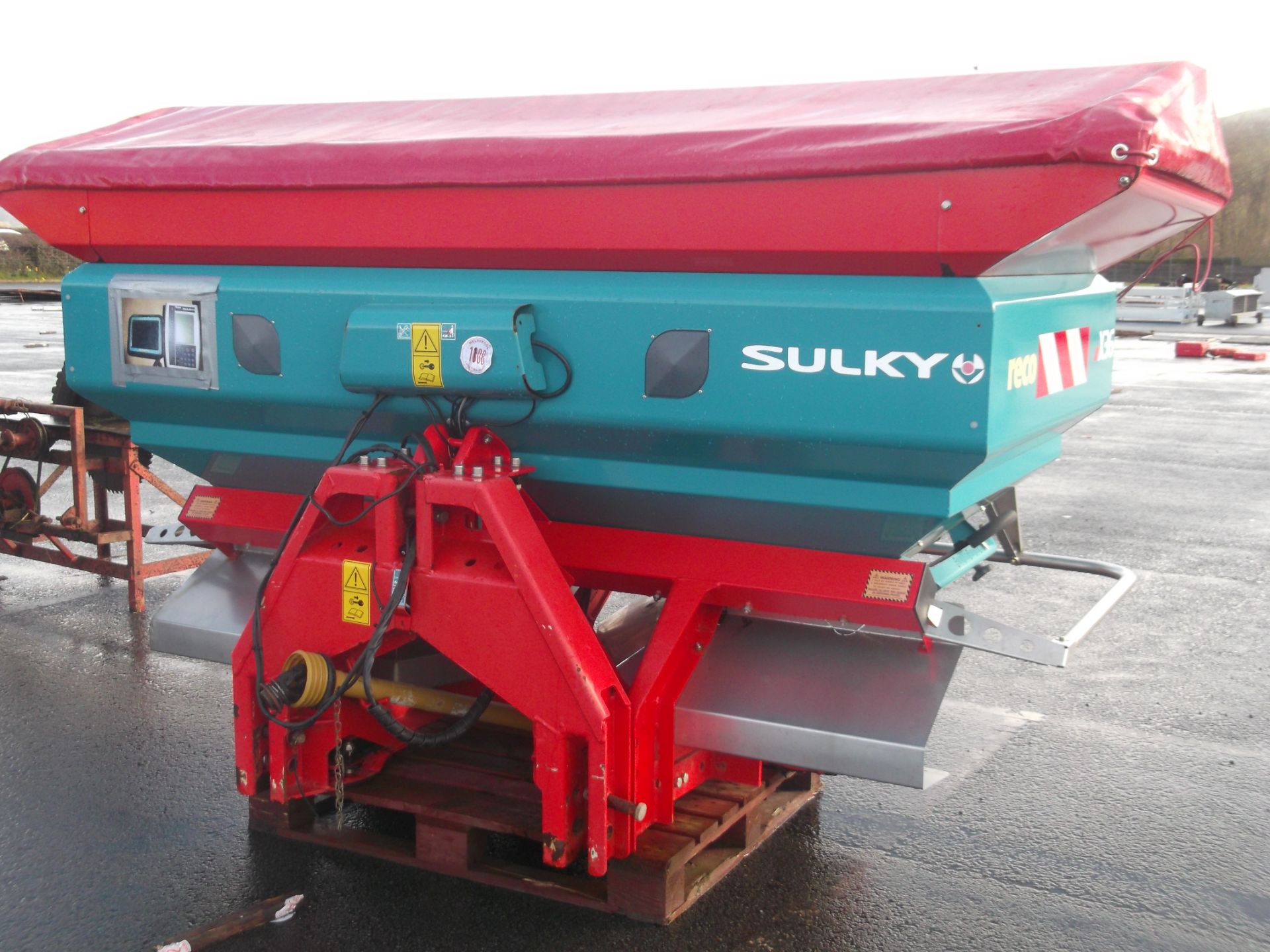 RECO SULKY X36 FERTILIZER SPINNER