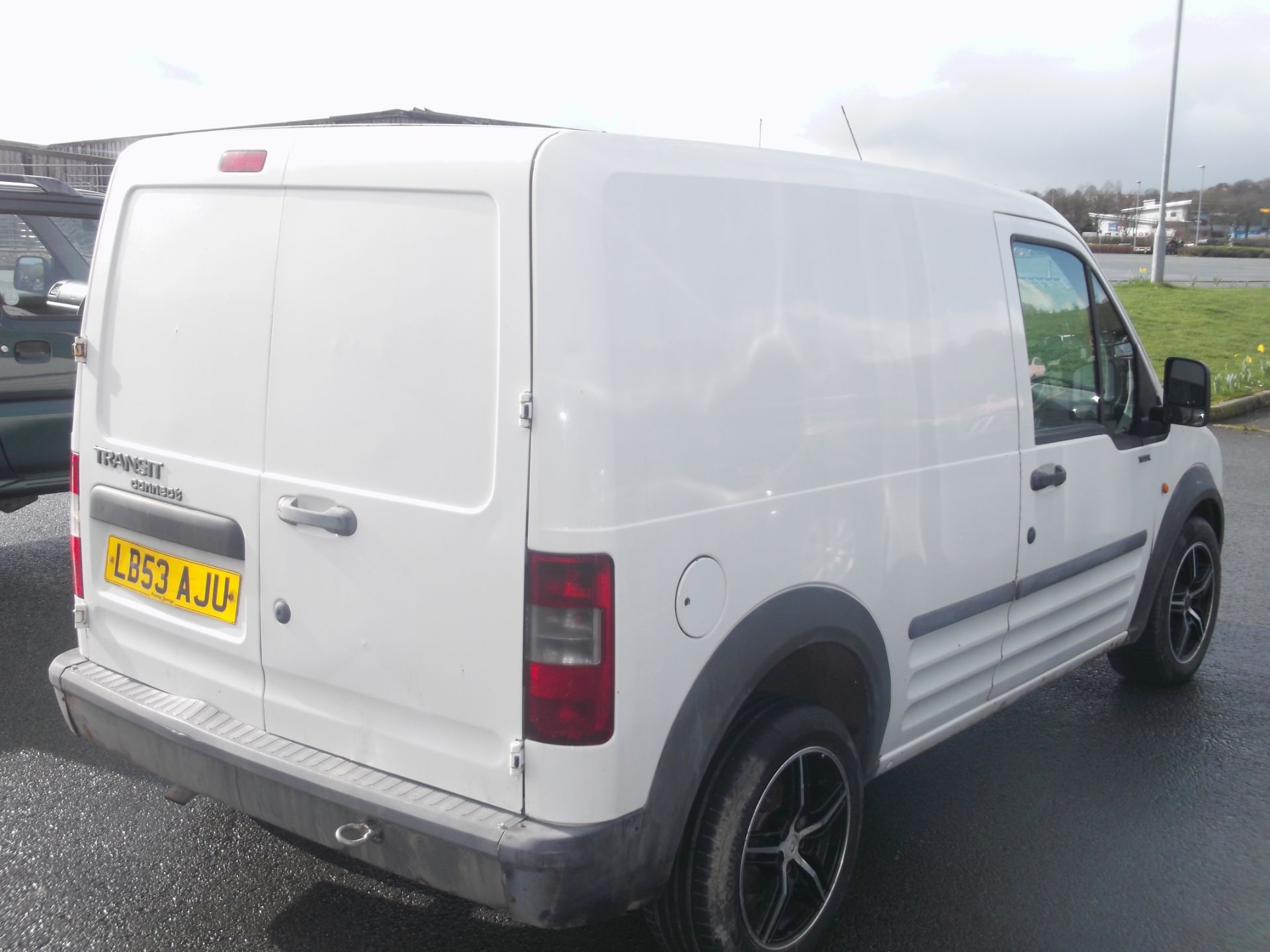 FORD CONNECT VAN - Image 4 of 5