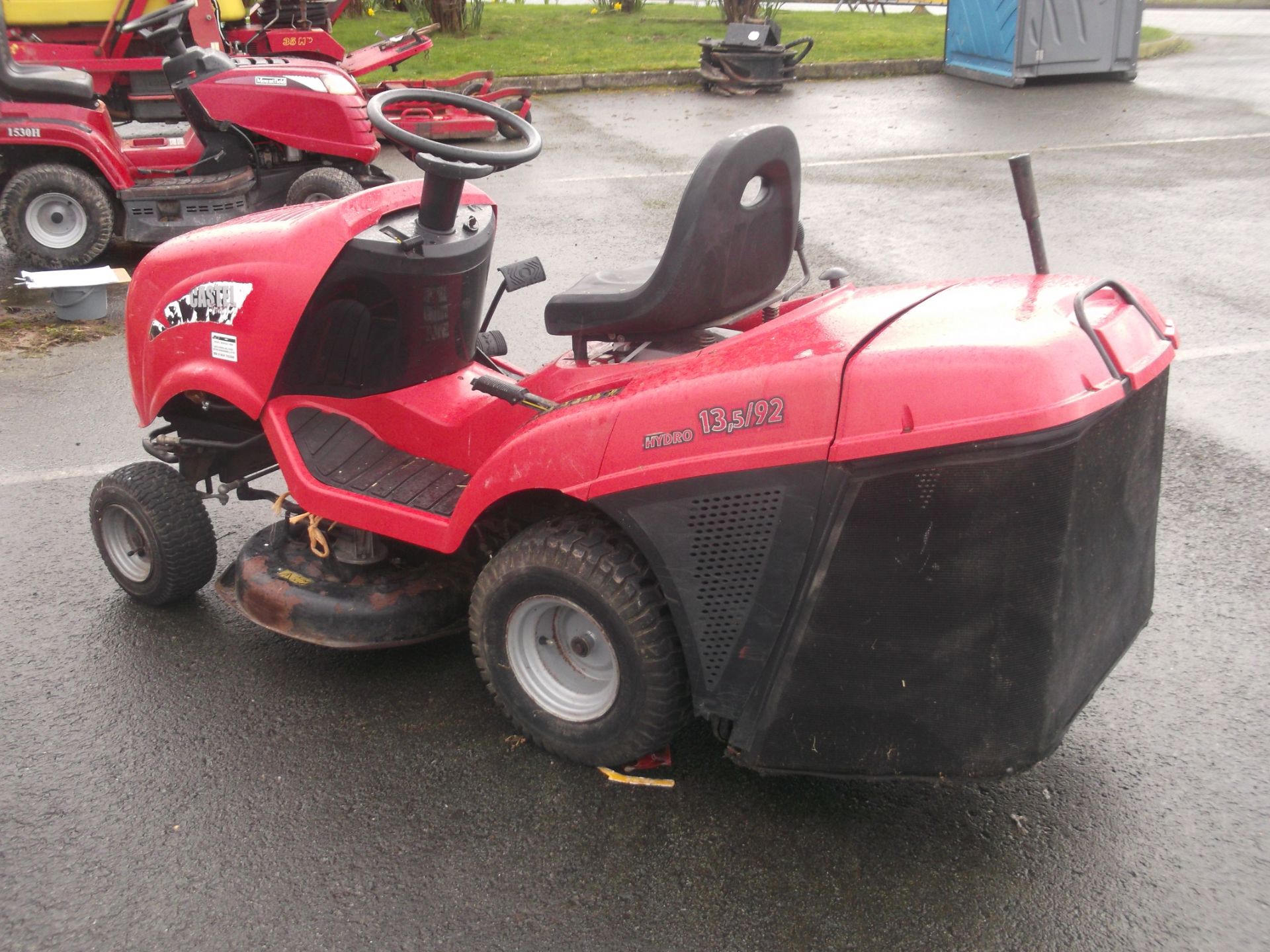 RIDE ON MOWER. XF130HD. + COLLECTION BOX - Image 3 of 3