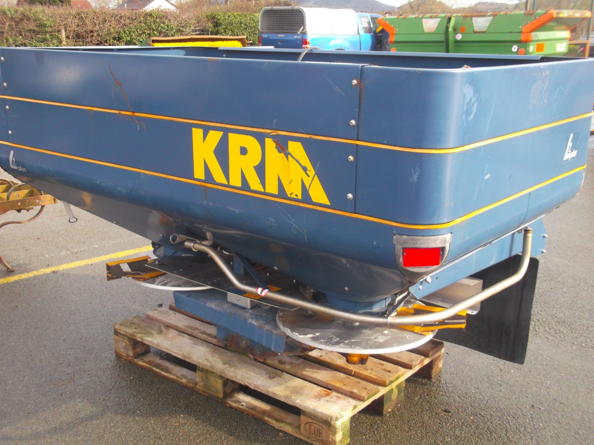 KRM FERT SPREADER - Image 2 of 2