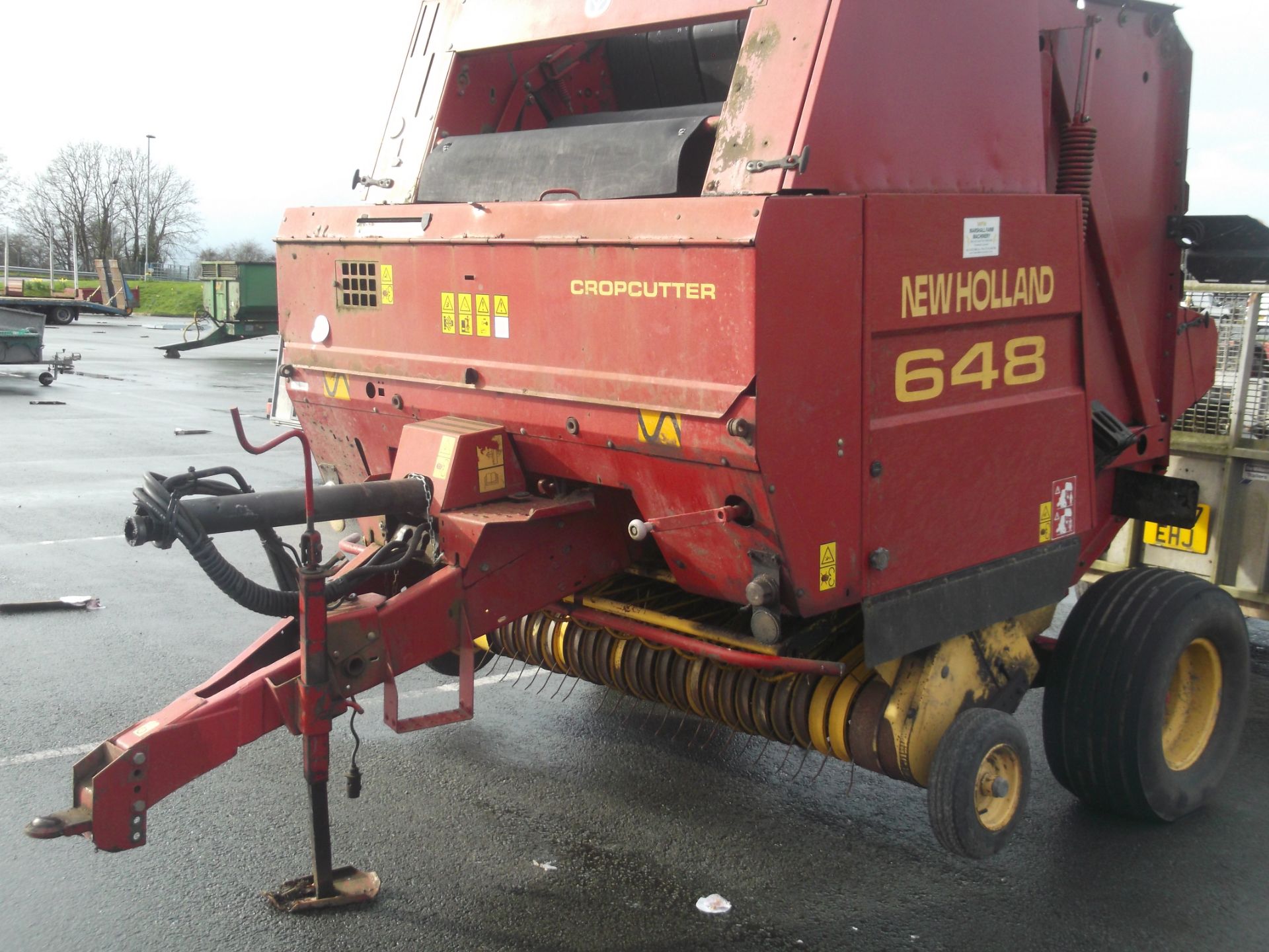 NEW HOLLAND 648 ROUND BALER - Image 5 of 5