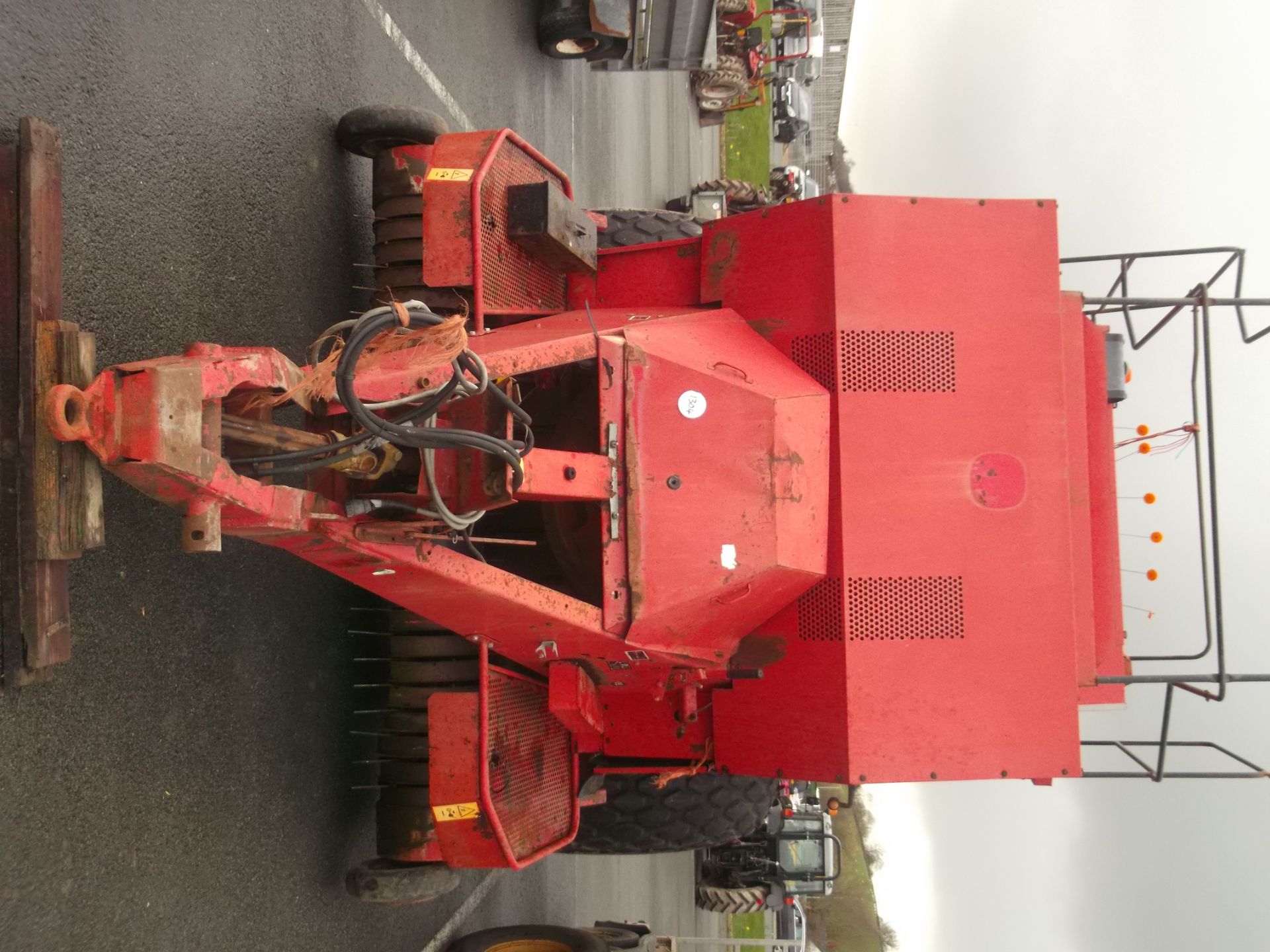 NEW HOLLAND 4990 SQUARE BALER - Image 3 of 6