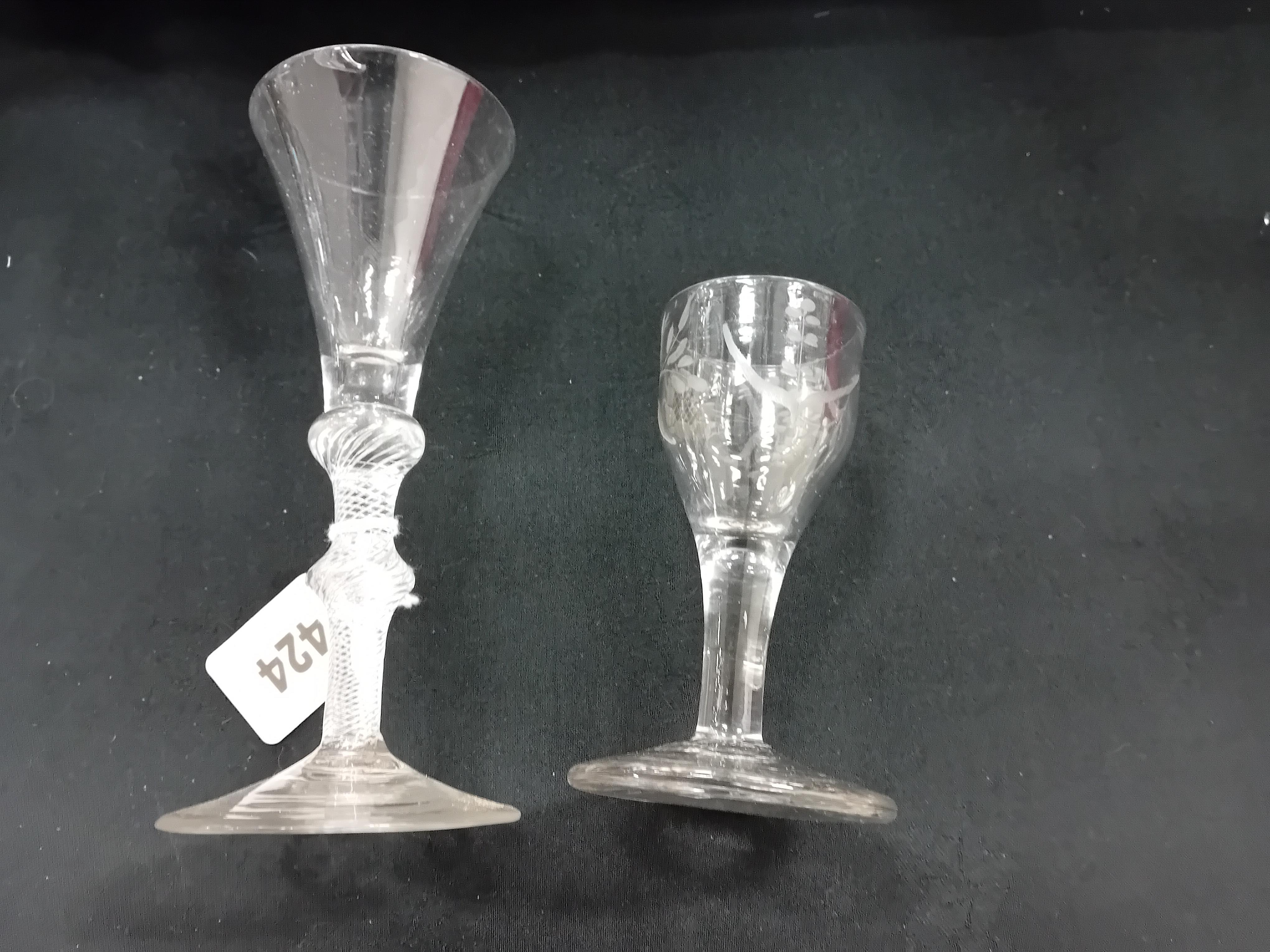 GEORGIAN AIR TWIST GLASS