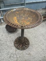 CAST IRON PEDESTAL BIRD BATH