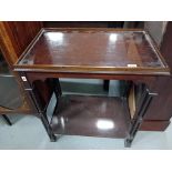 EDWARDIAN MAHOGANY SIDE TABLE