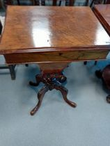 EARLY VICTORIAN WALNUT SEWING TABLE