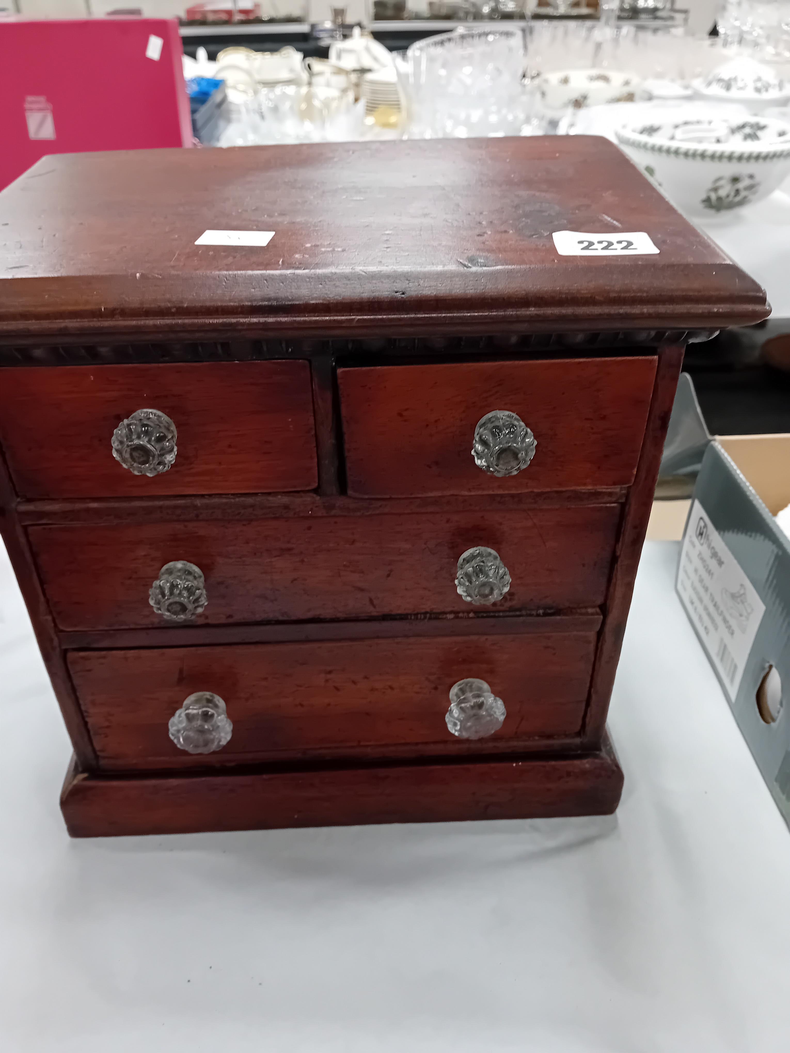 VICTORIAN MINIATURE CHEST OF DRAWERS