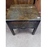 19TH CENTURY OAK SMALL TABLE