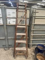 WOODEN STEP LADDERS
