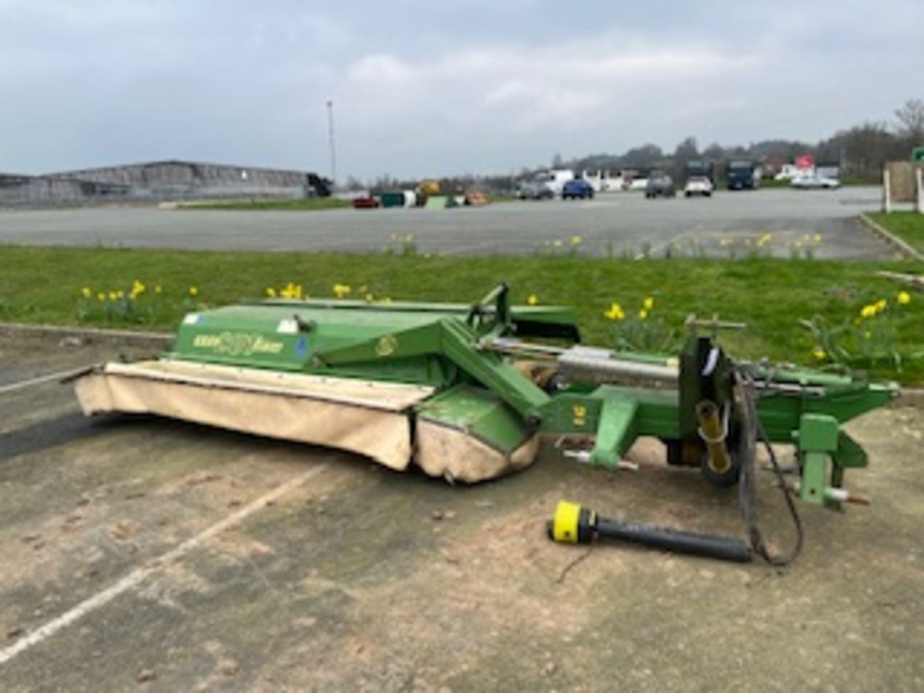 SPRING ON-LINE COLLECTIVE MACHINERY, PLANT, FODDER & VEHICLE SALE