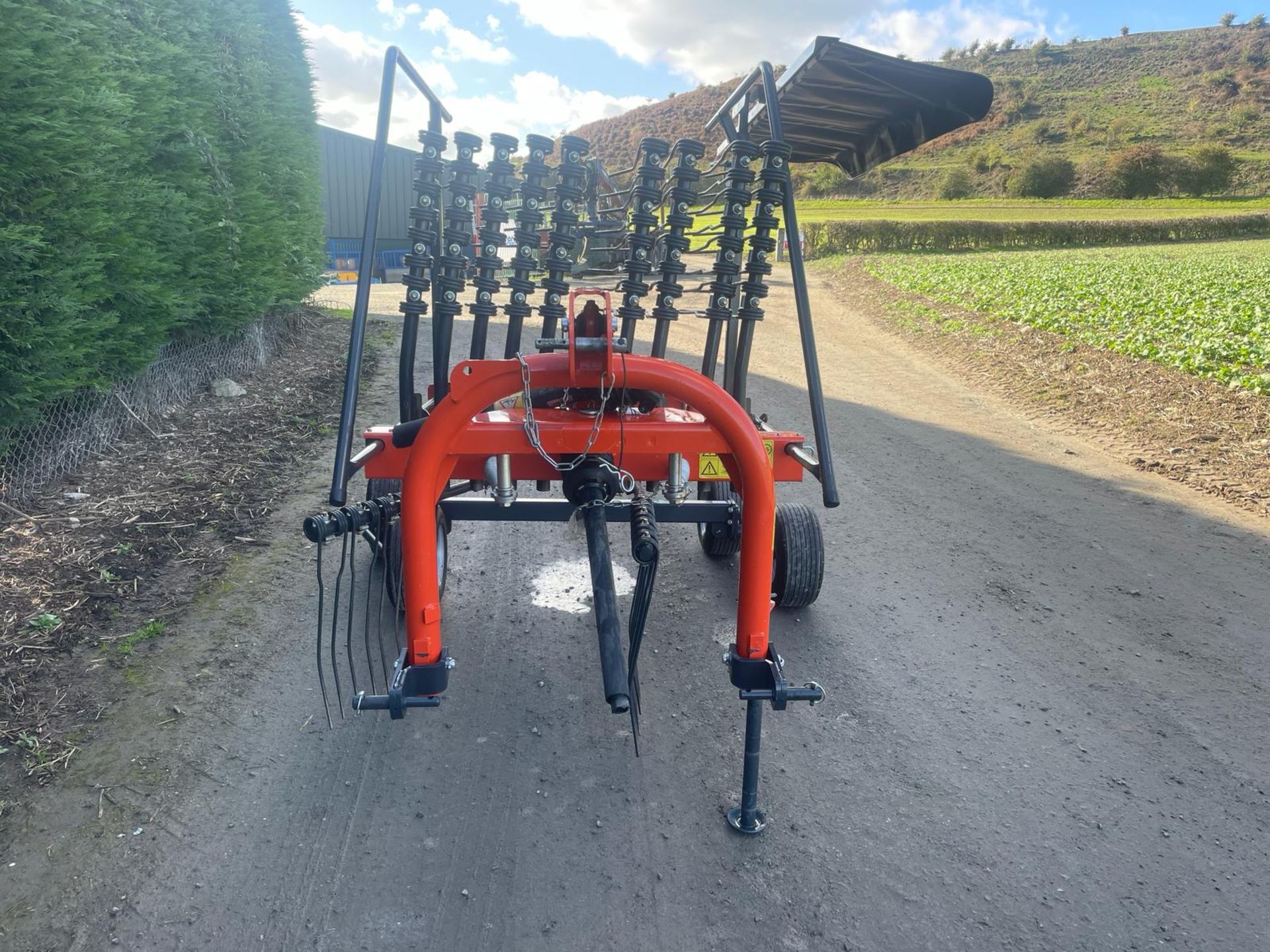 KUBOTA RA 1039 SINGLE ROTA RAKE, AS NEW - Image 5 of 5