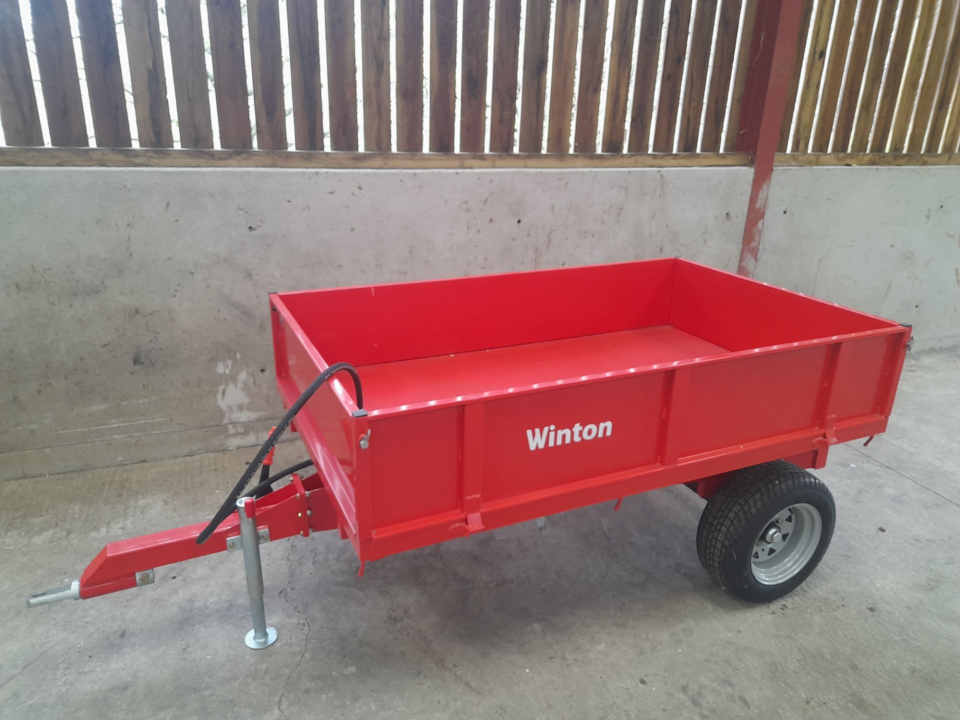 WINTON 2022 HYDRAULIC TIPPING TRAILER