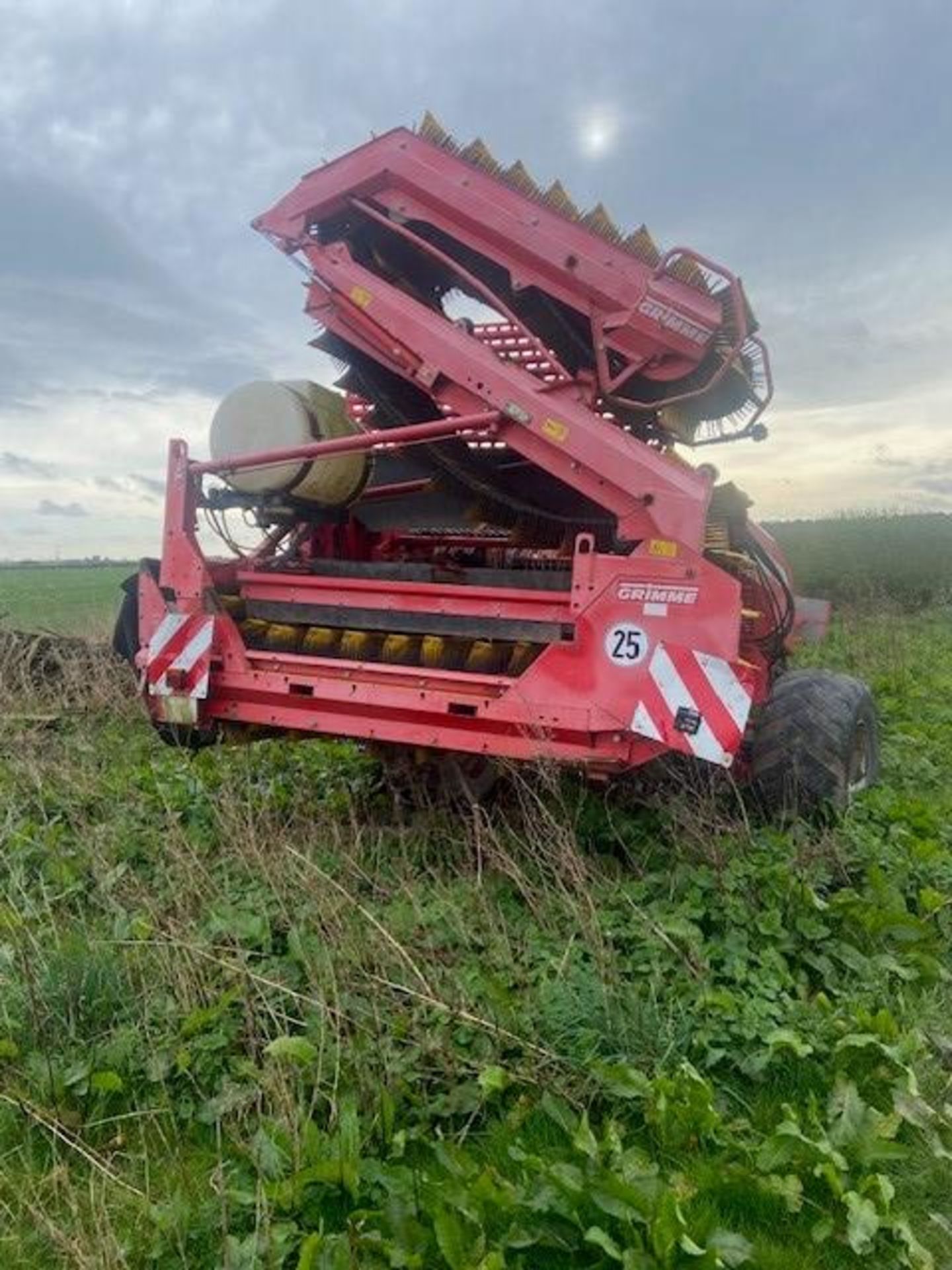 GRIMME GT1705 POTATO HARVESTER - Image 2 of 7