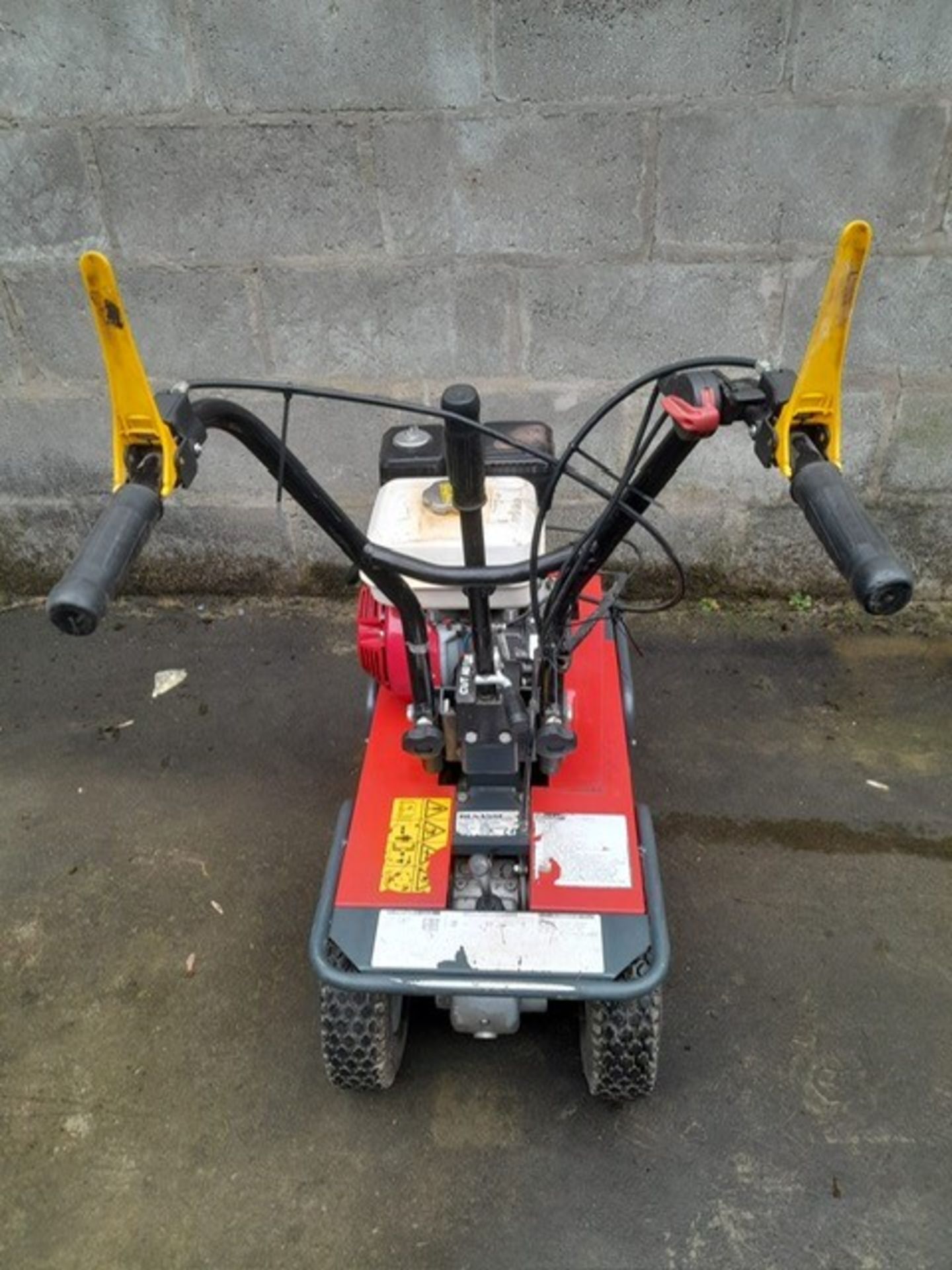 HONDA TURF CUTTER - Image 2 of 5