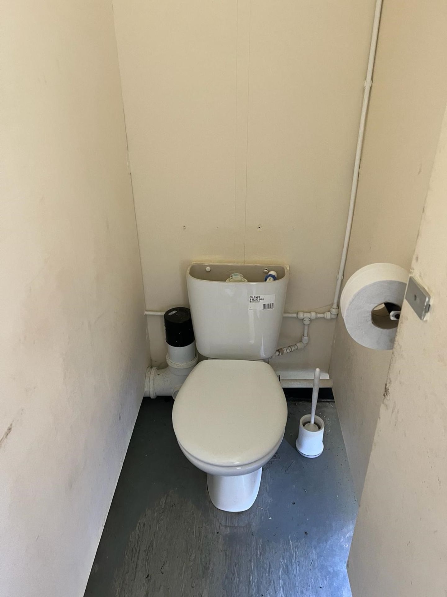 TOILET BLOCK 2 + 1 - Image 6 of 8