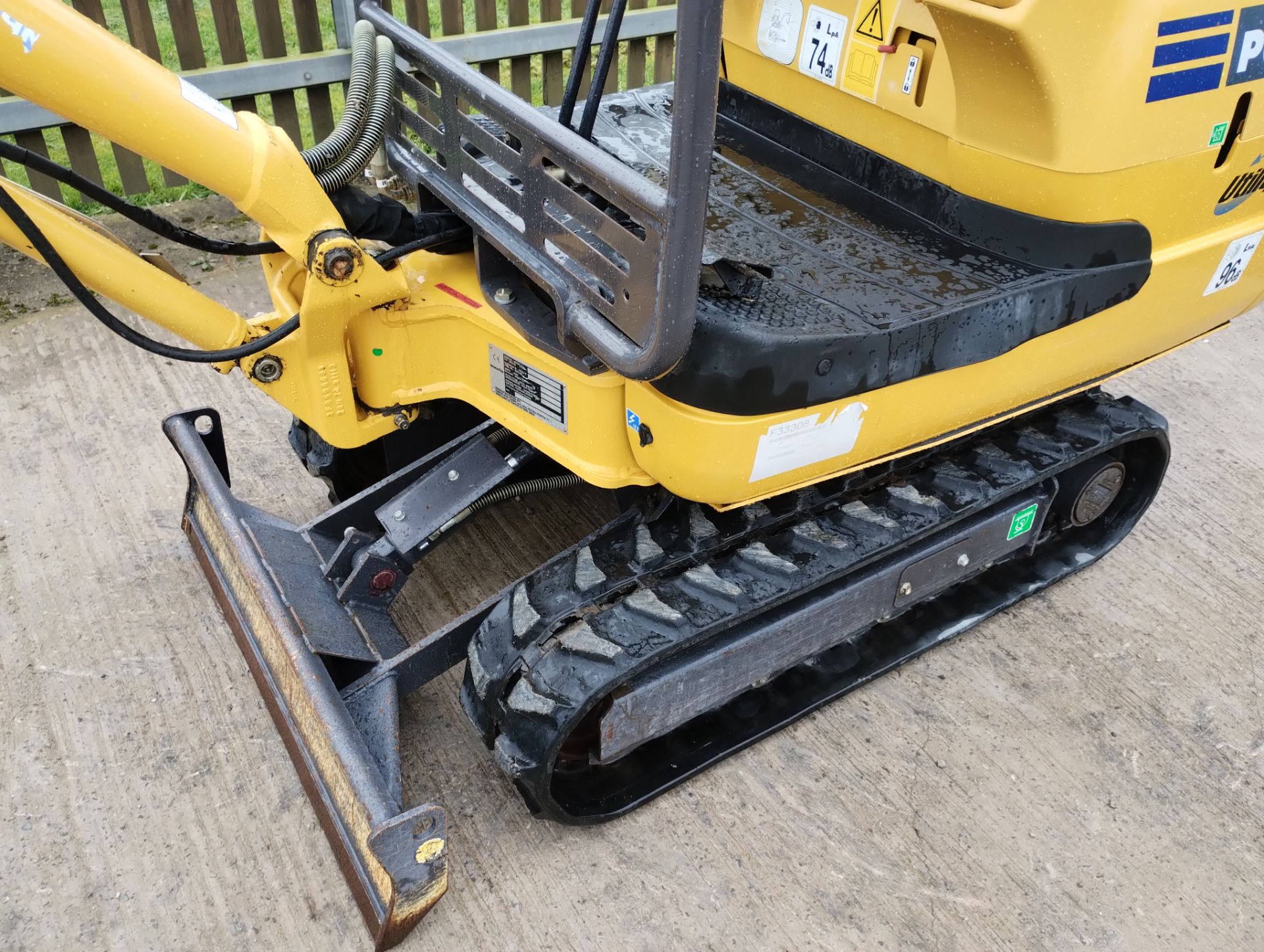 KOMATSU PC12R MINI DIGGER - Image 2 of 2