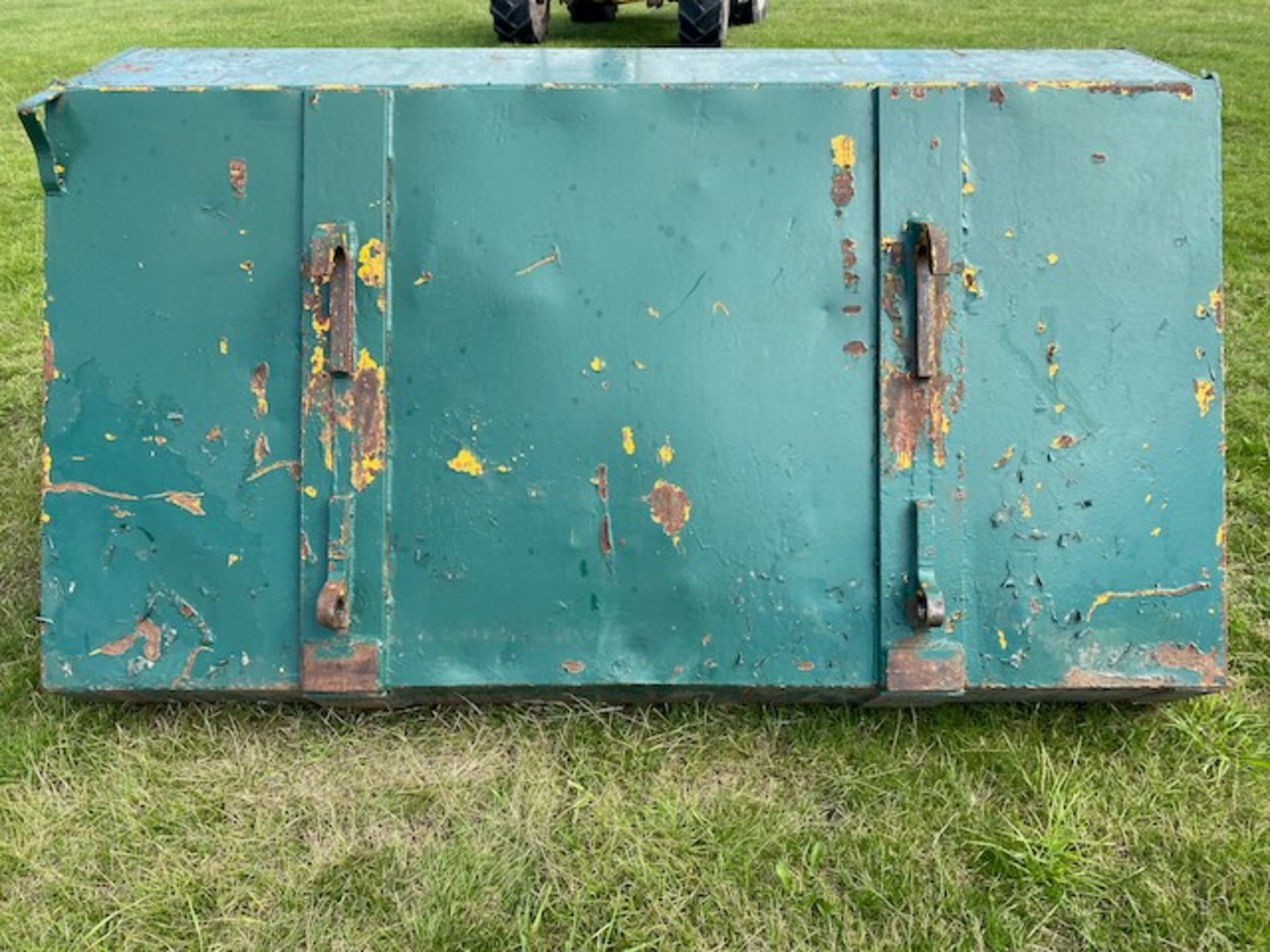 HIGH CAPACITY BUCKET ON JCB BRACKETS - Image 2 of 4