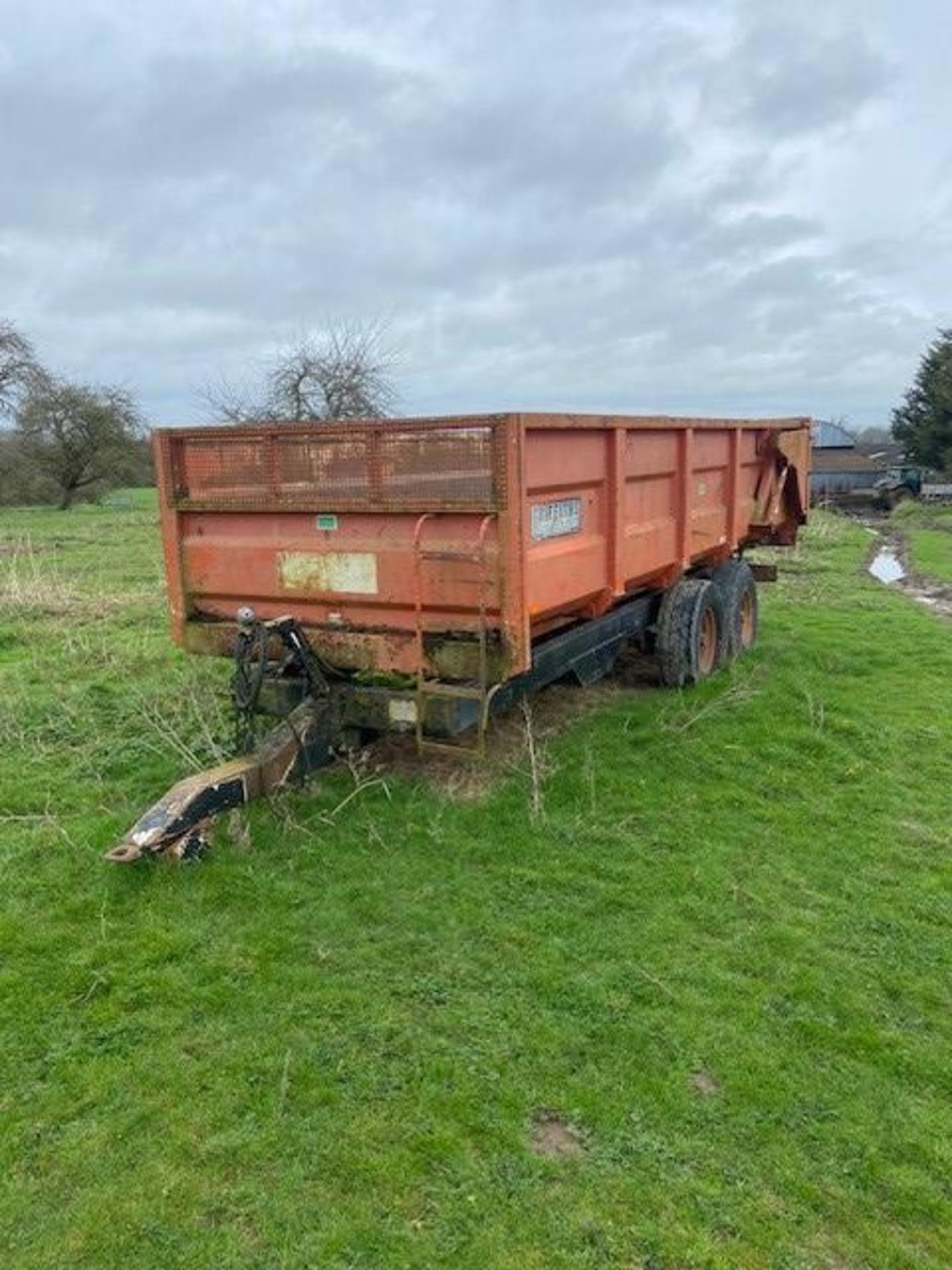 GRIFFITHS TWIN AXLE ROOT TRAILER