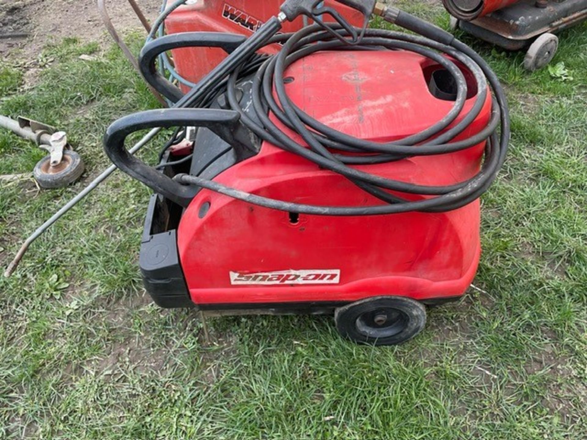 SNAP ON STEAM CLEANER