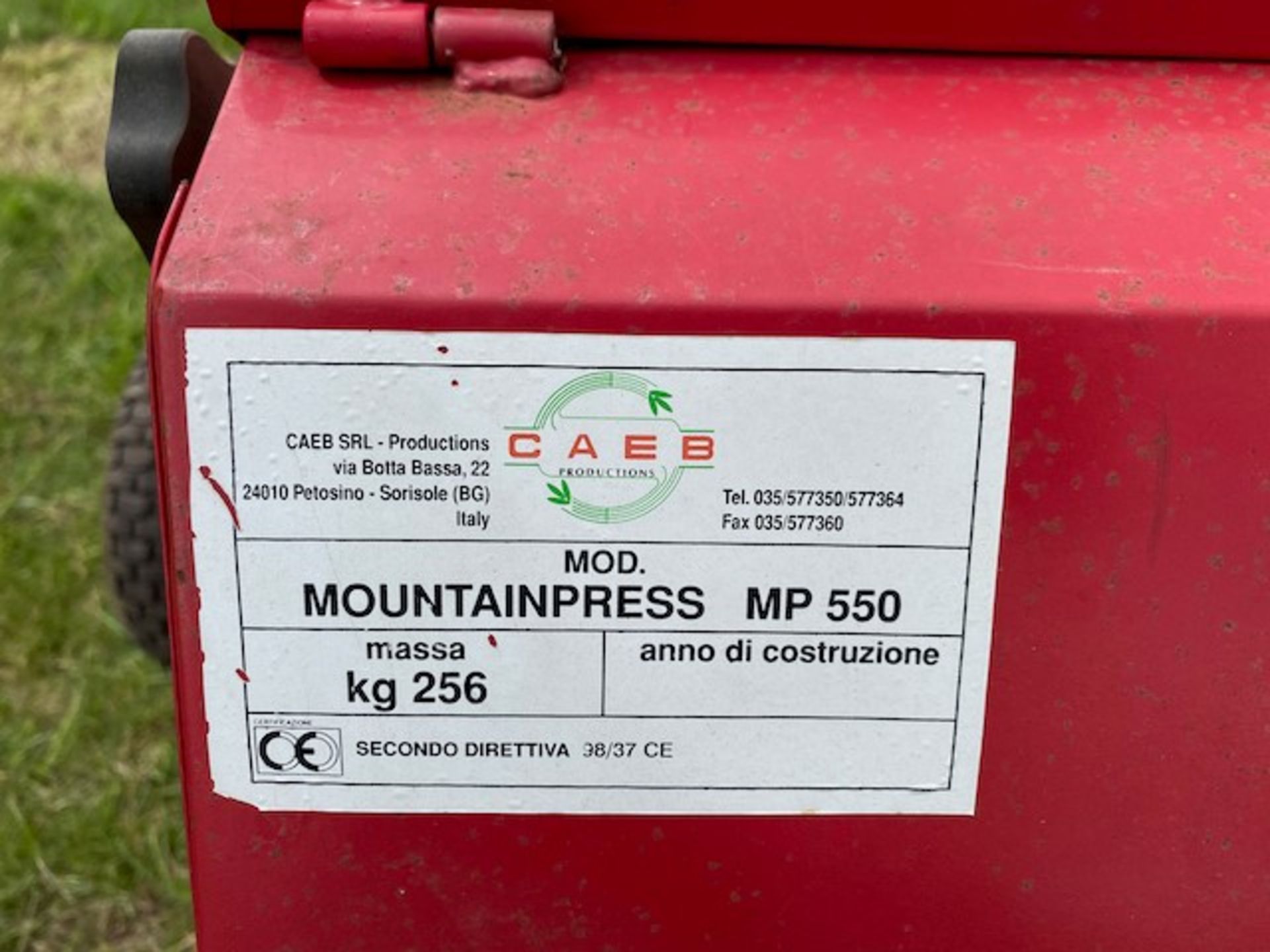 CAEB MOUNTAIN PRESS: MINI ROUND BALER - Image 6 of 7