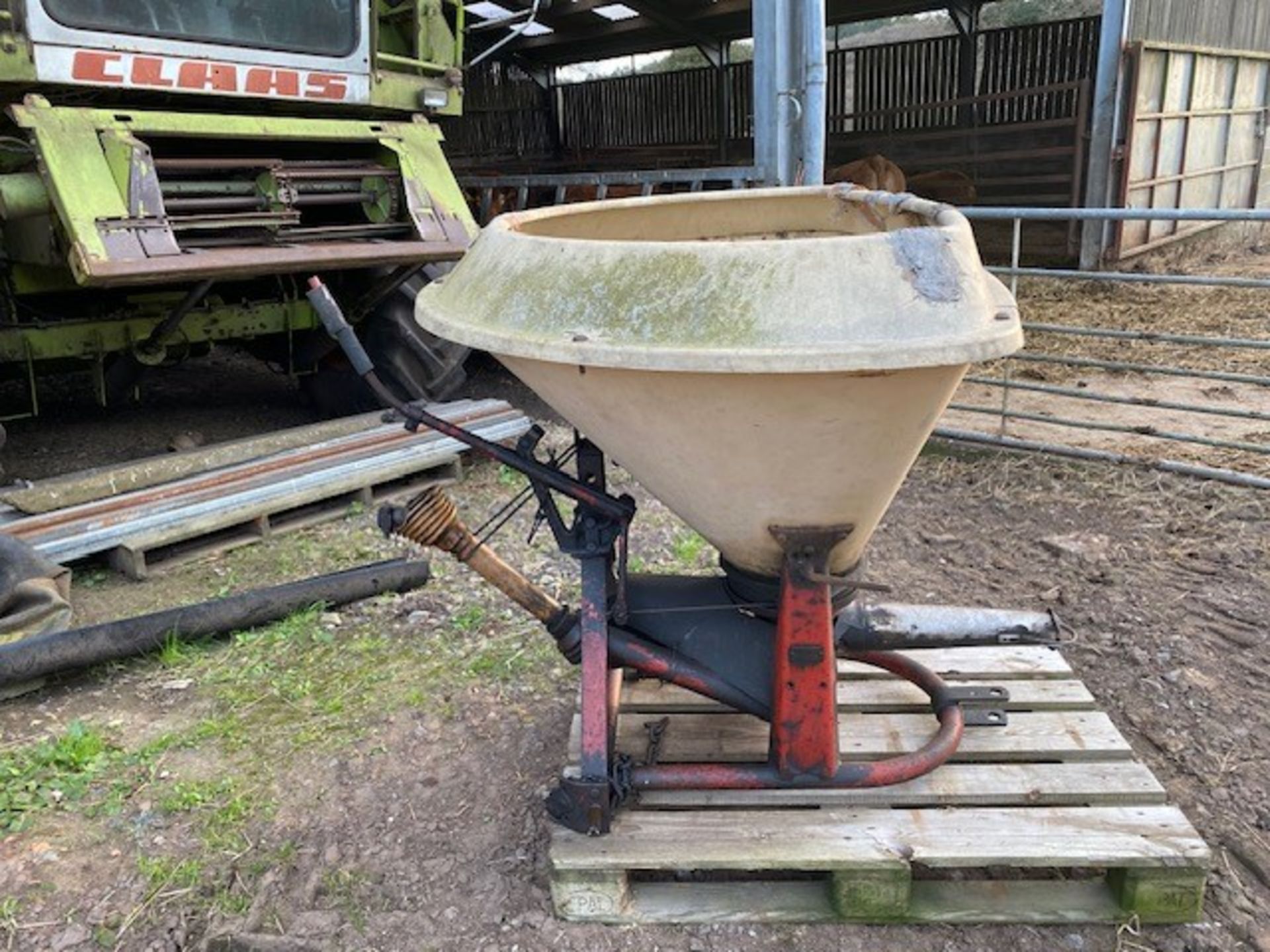 VICON FERTILISER SPREADER - NO VAT - Bild 2 aus 2