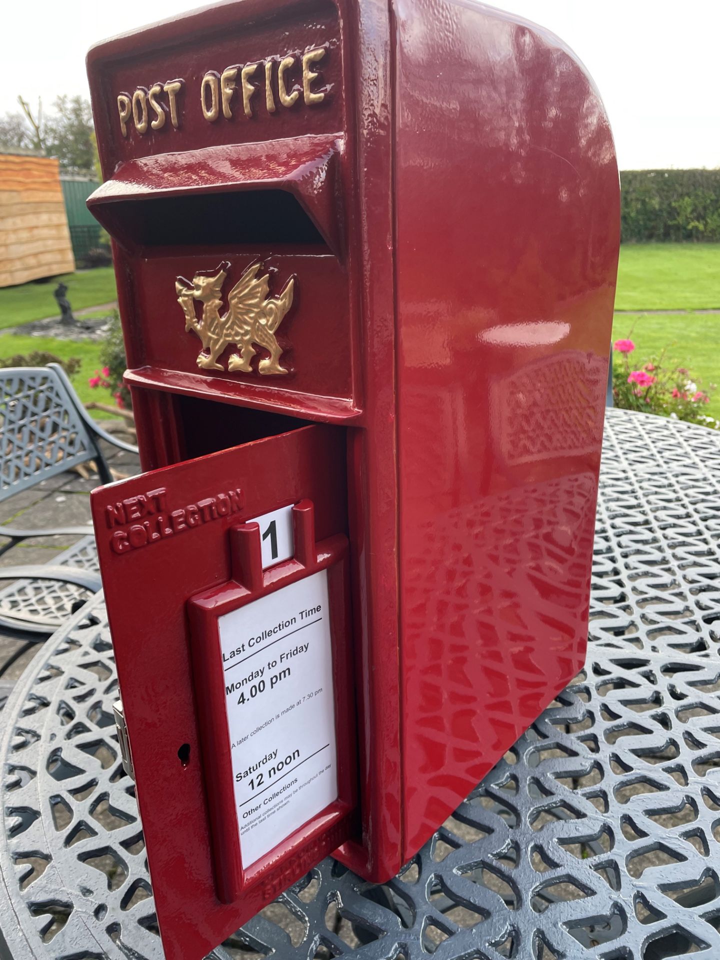 NEW RED WELSH POST BOX - Image 3 of 4