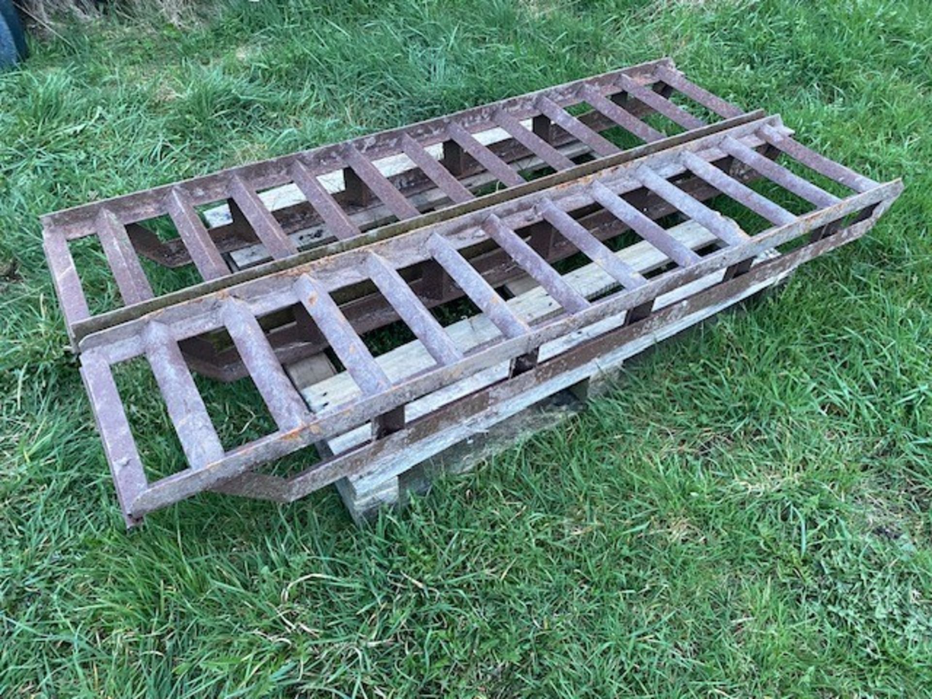 HEAVY DUTY LOADING RAMPS - NO VAT