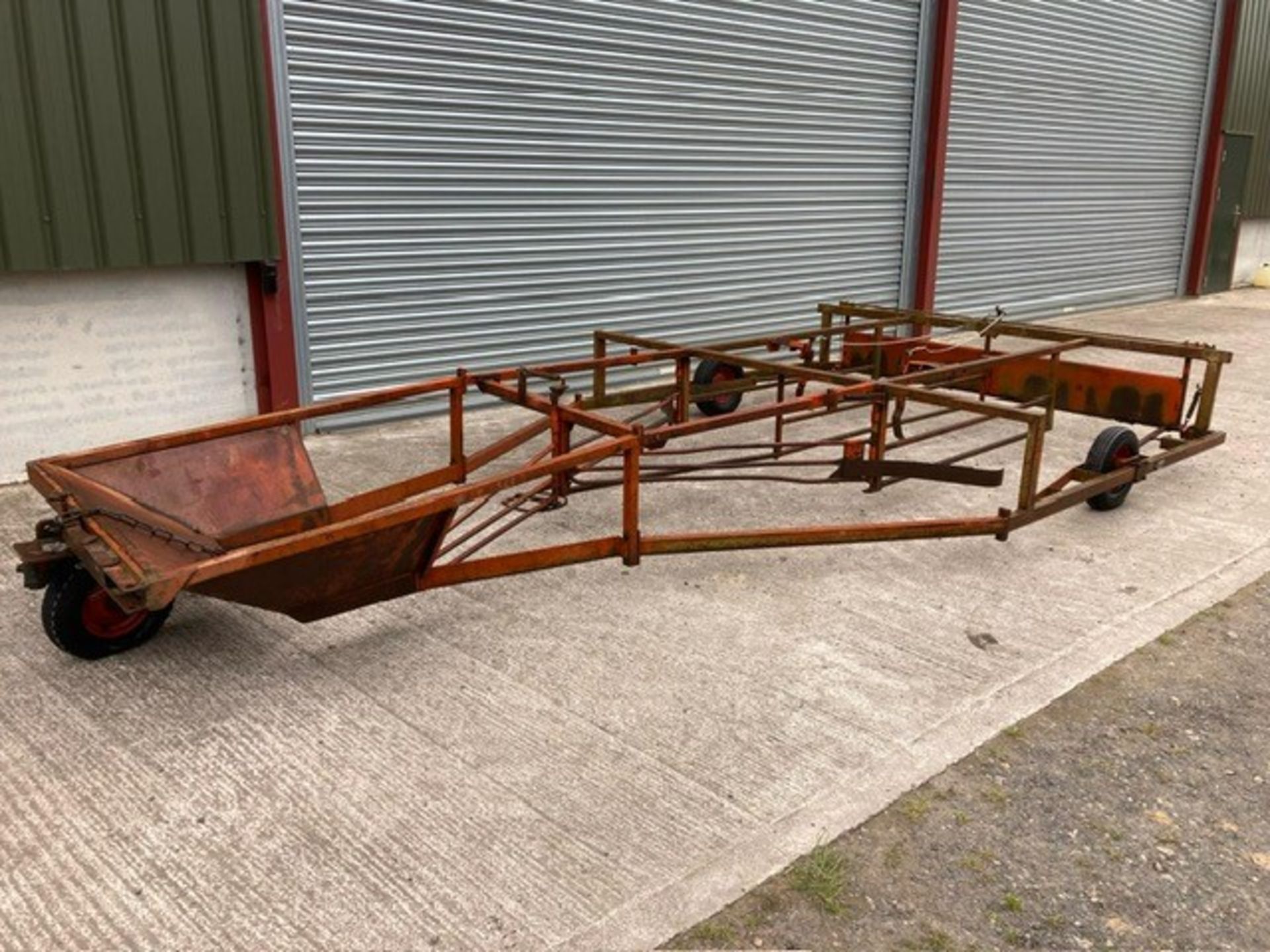 BROWNS FLAT 8 BALE SLEDGE