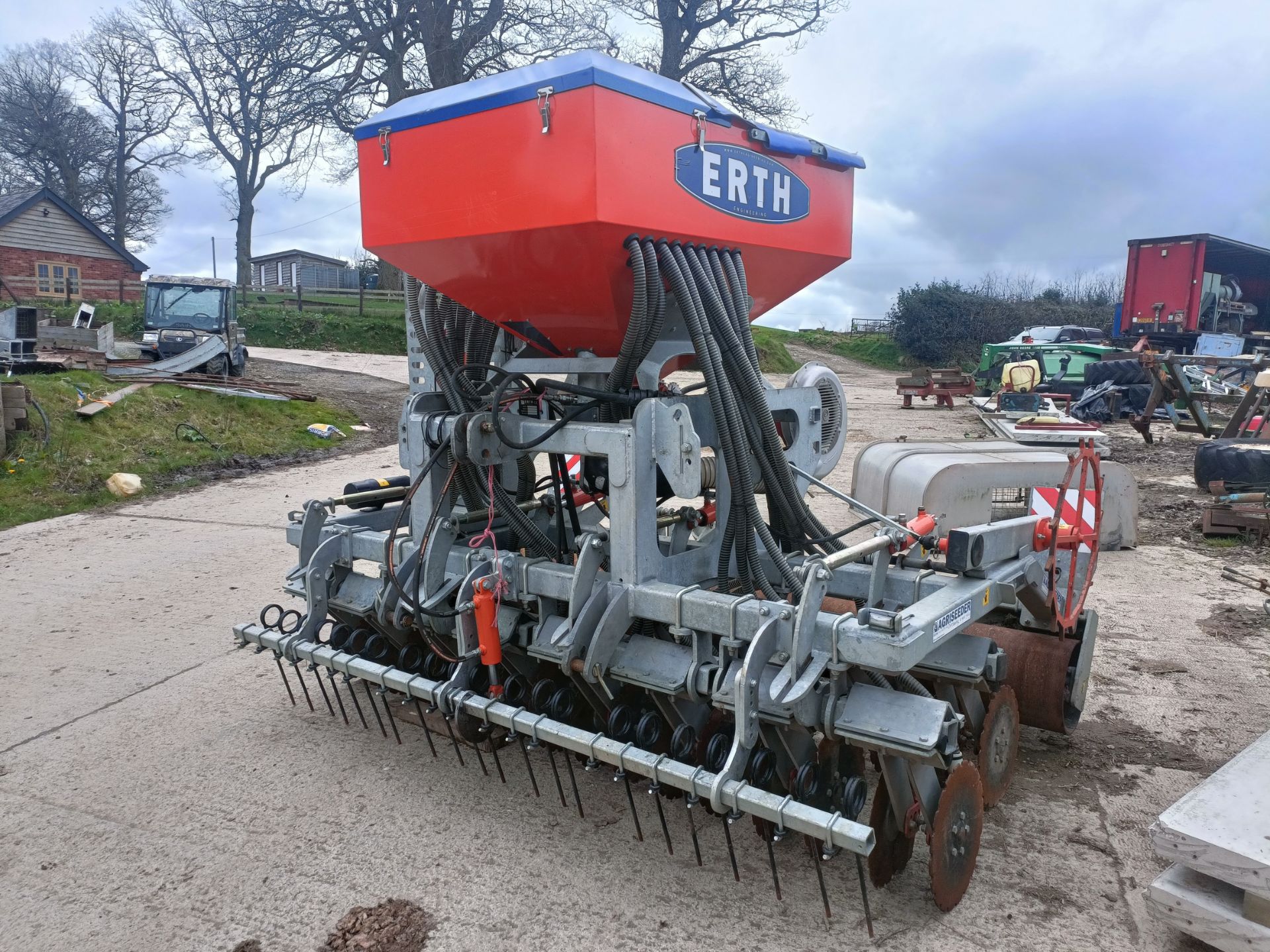 2020 EARTH 3m 32 ROW DIRECT DRILL