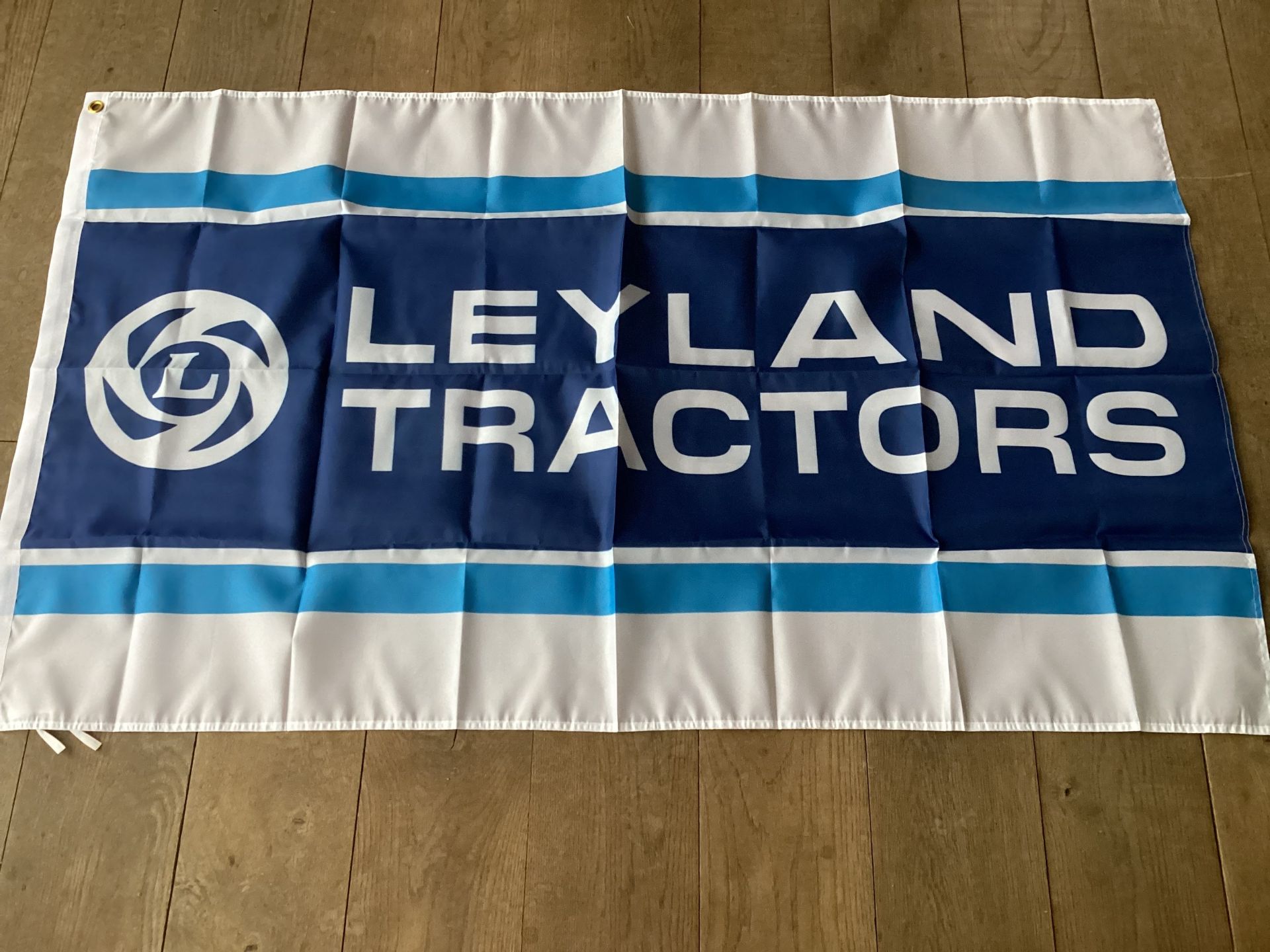 LEYLAND DEALER BANNER