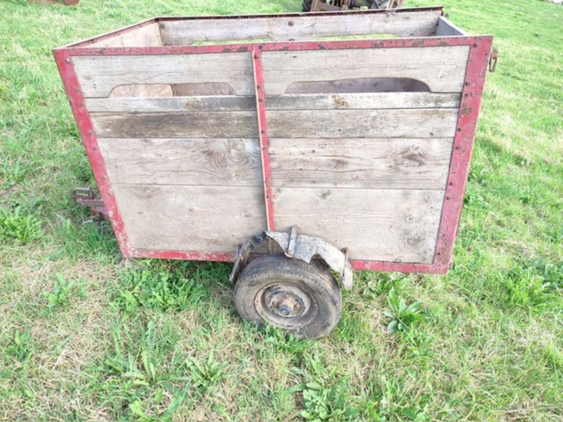 CALF TRAILER