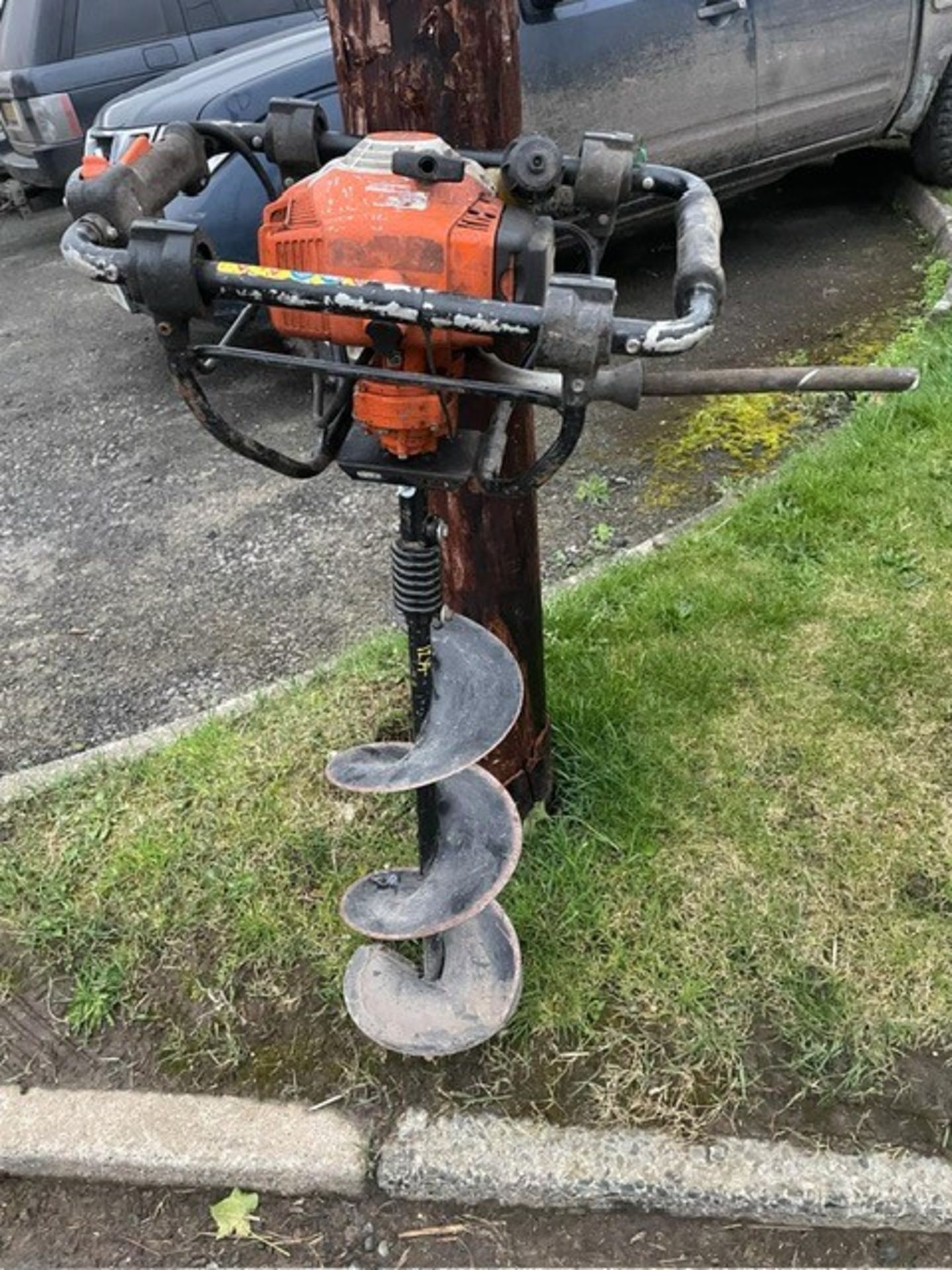 STIHL POST HOLE BORER