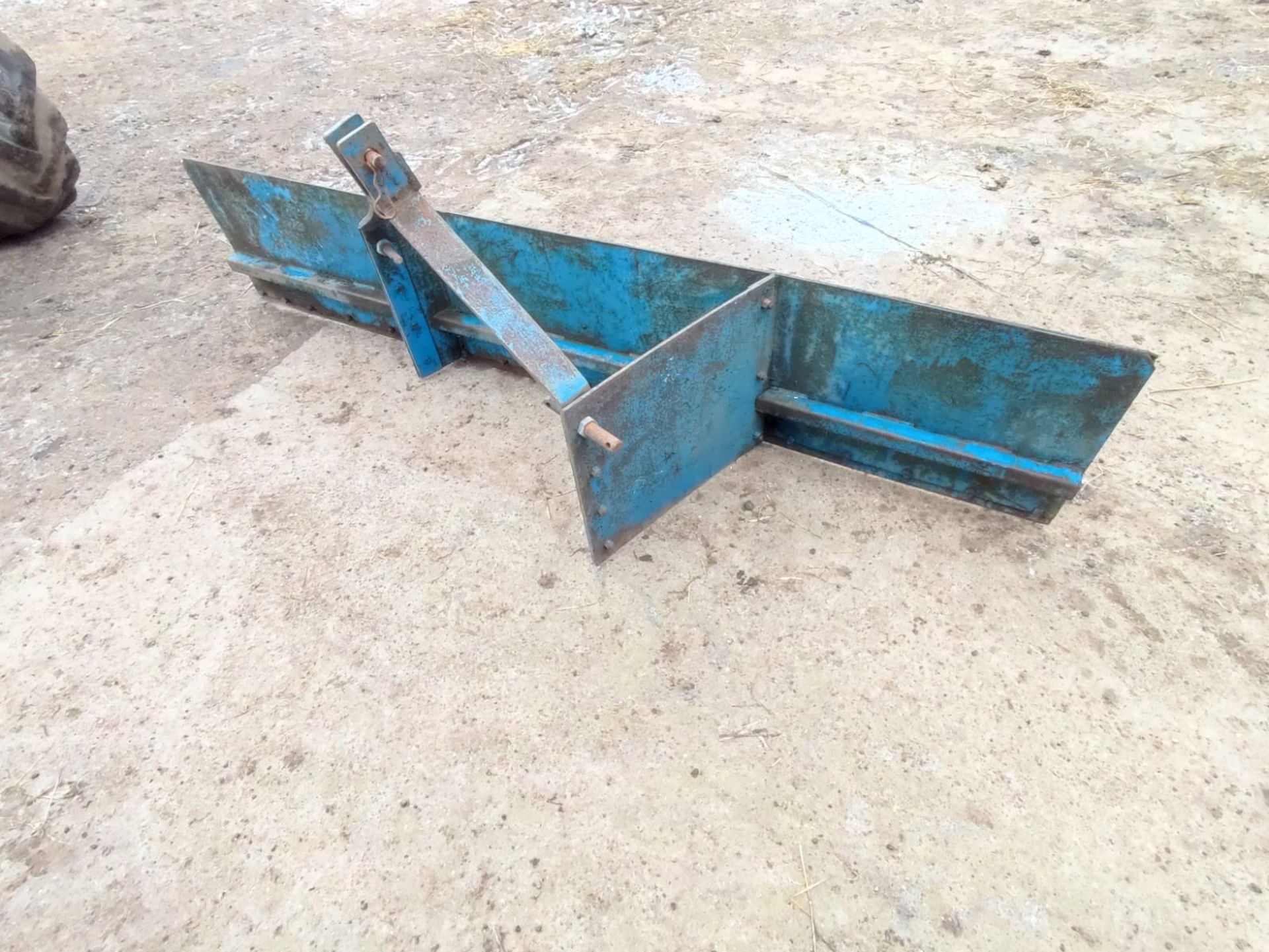 SCRAPER BLADE/SILAGE PUSHER/SNOW PLOUGH