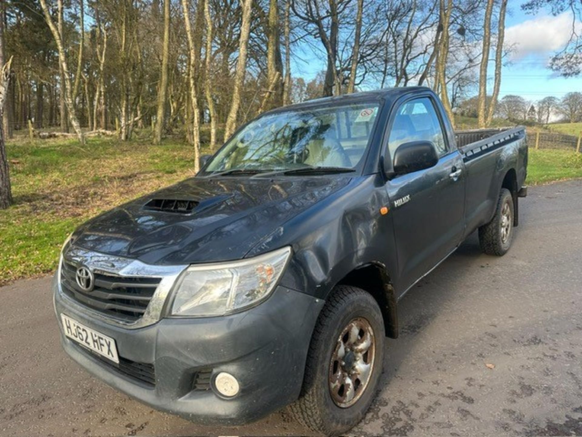 TOYOTA HILUX SINGLE CAB PICK UP - Bild 2 aus 11