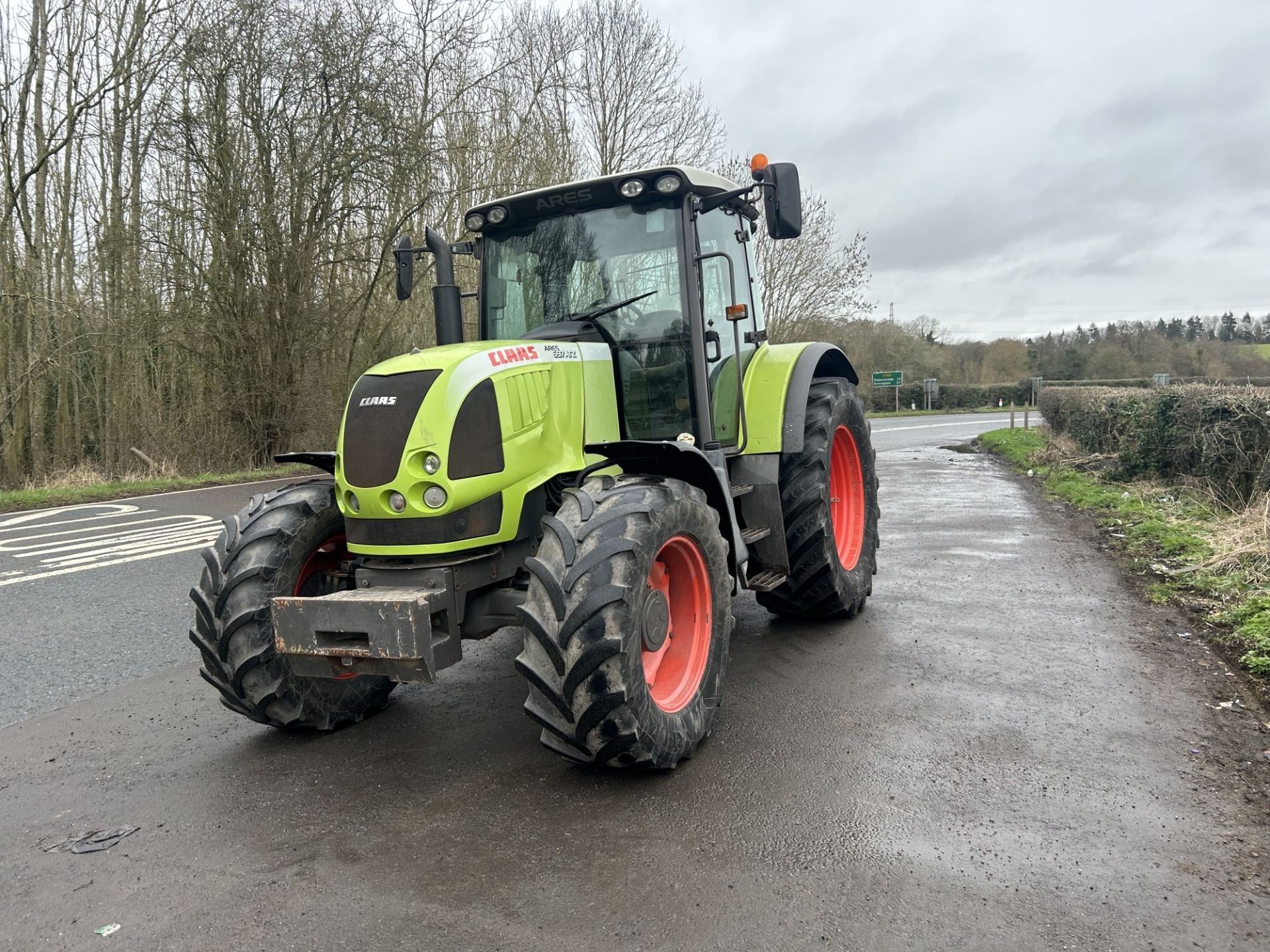 2007 CLAAS ARES 697 ATS TRACTOR - Bild 3 aus 8