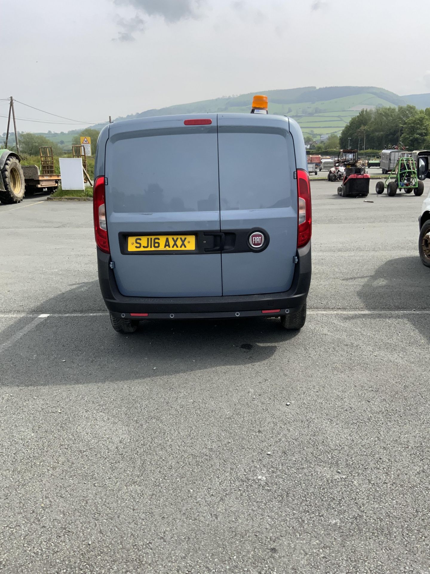 FIAT DOBLO 16V MULTIJET VAN - Image 5 of 6