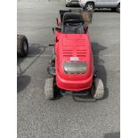 RIDE ON MOWER WITH COLLECTOR