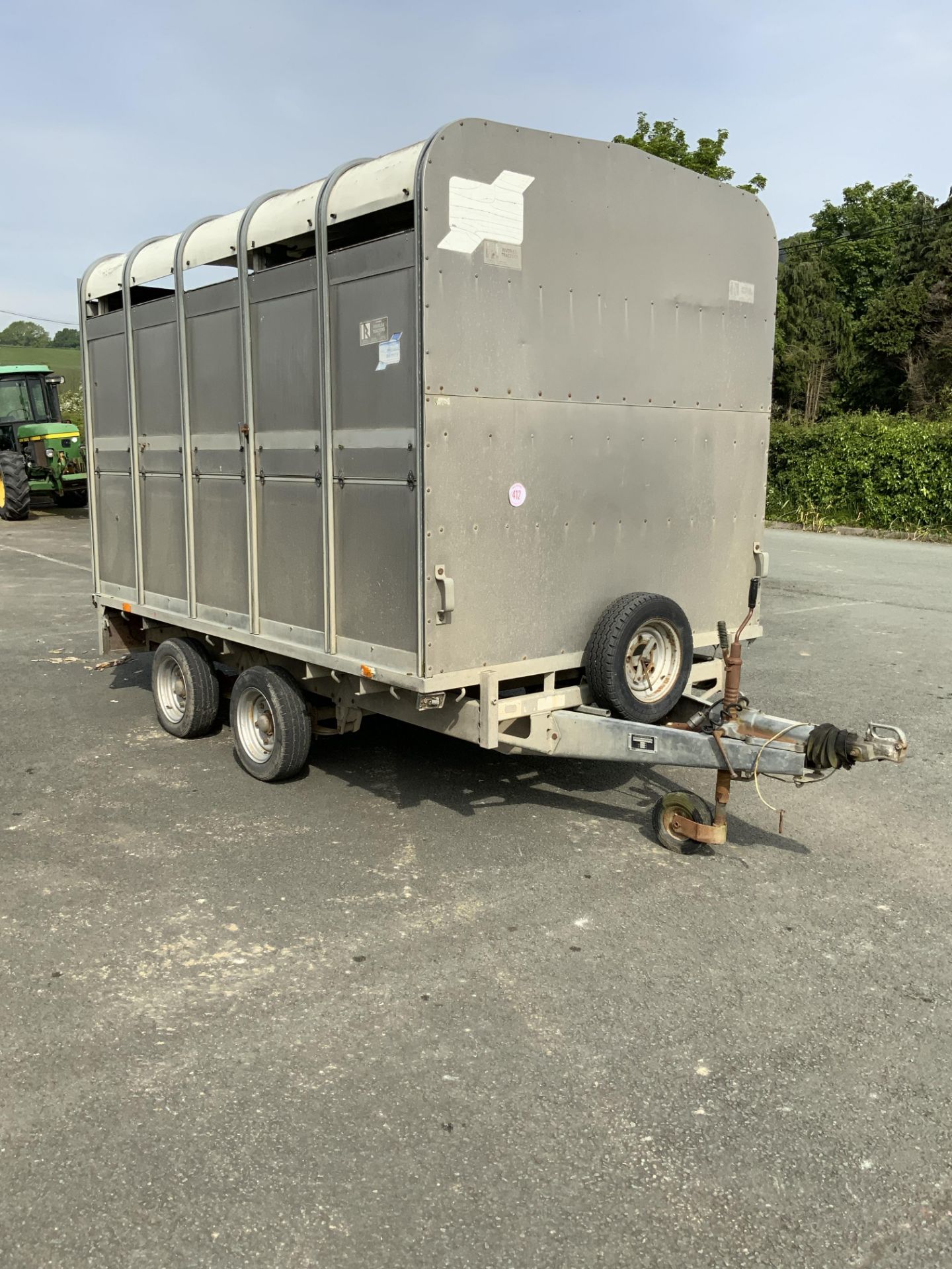 IFOR WILLIAMS 10FT STOCK TRAILER - Image 2 of 5