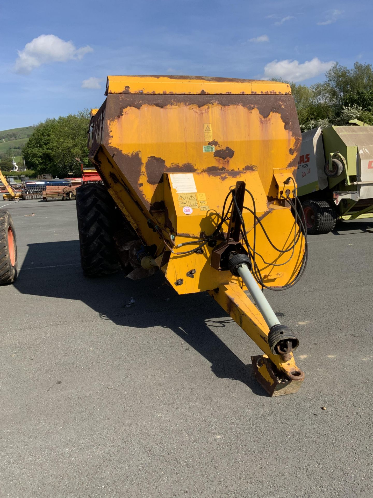 SHELLBOURNE REYNOLDS 1600 MUCK SPREADER