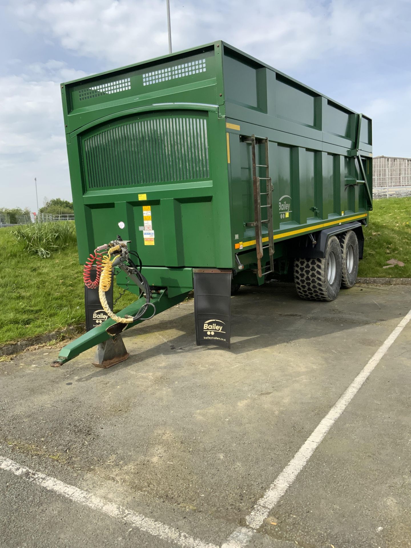 2019 BAILEY 16 TON SILAGE TRAILER - Image 2 of 4