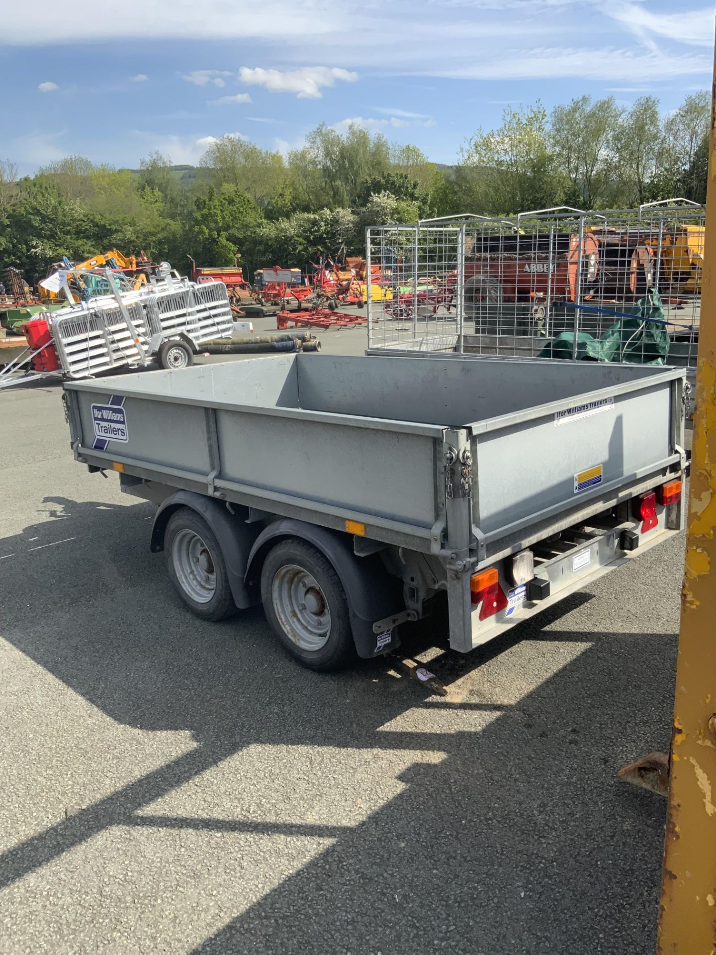 8FTx5FT IFOR WILLIAMS TWIN AXLE TRAILER - Image 3 of 4