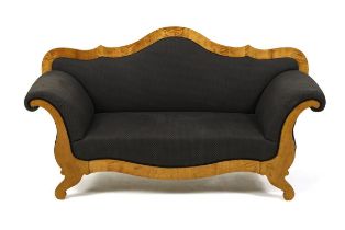 Biedermeier-Kindersofa.