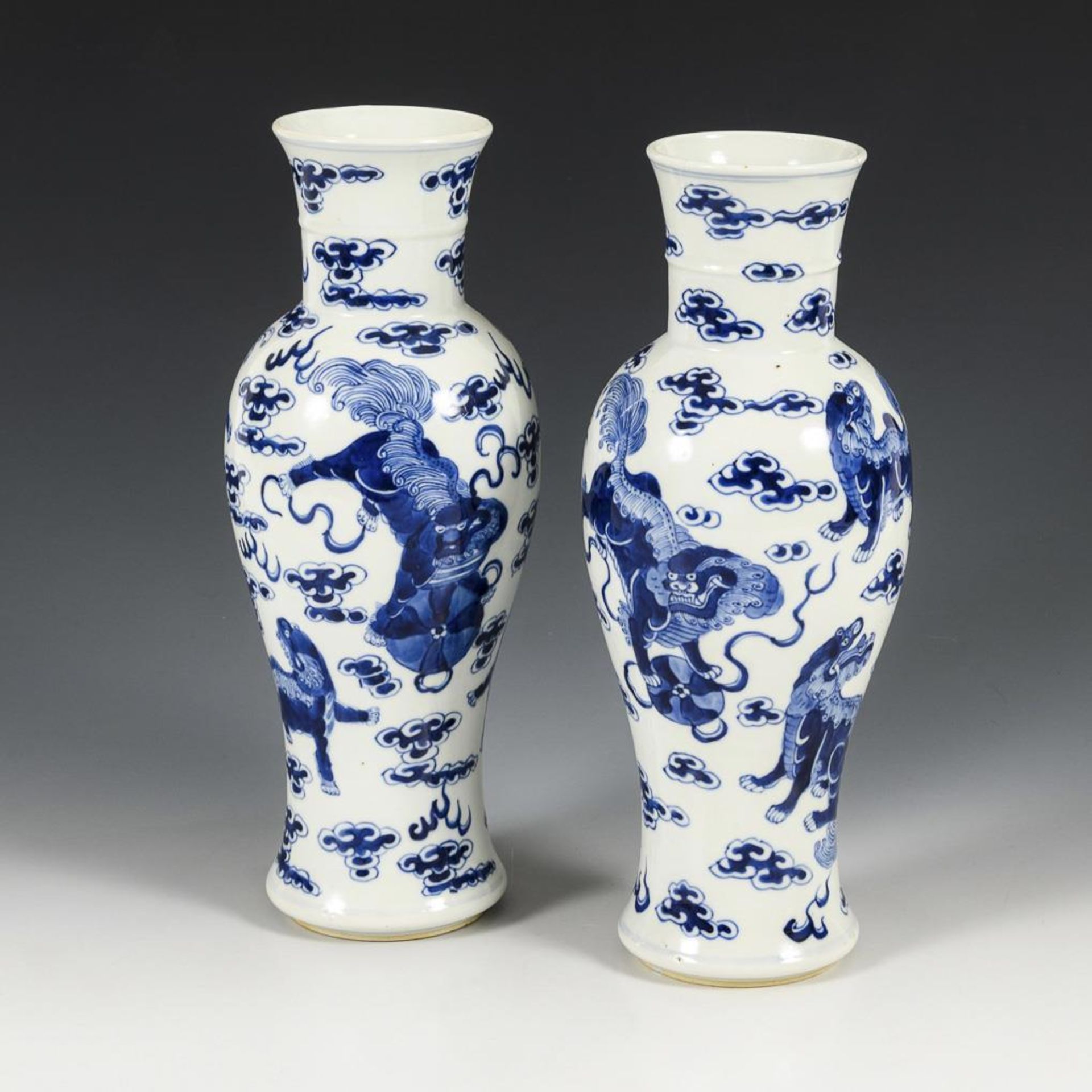 Vasenpaar. | siehe Nachtrag