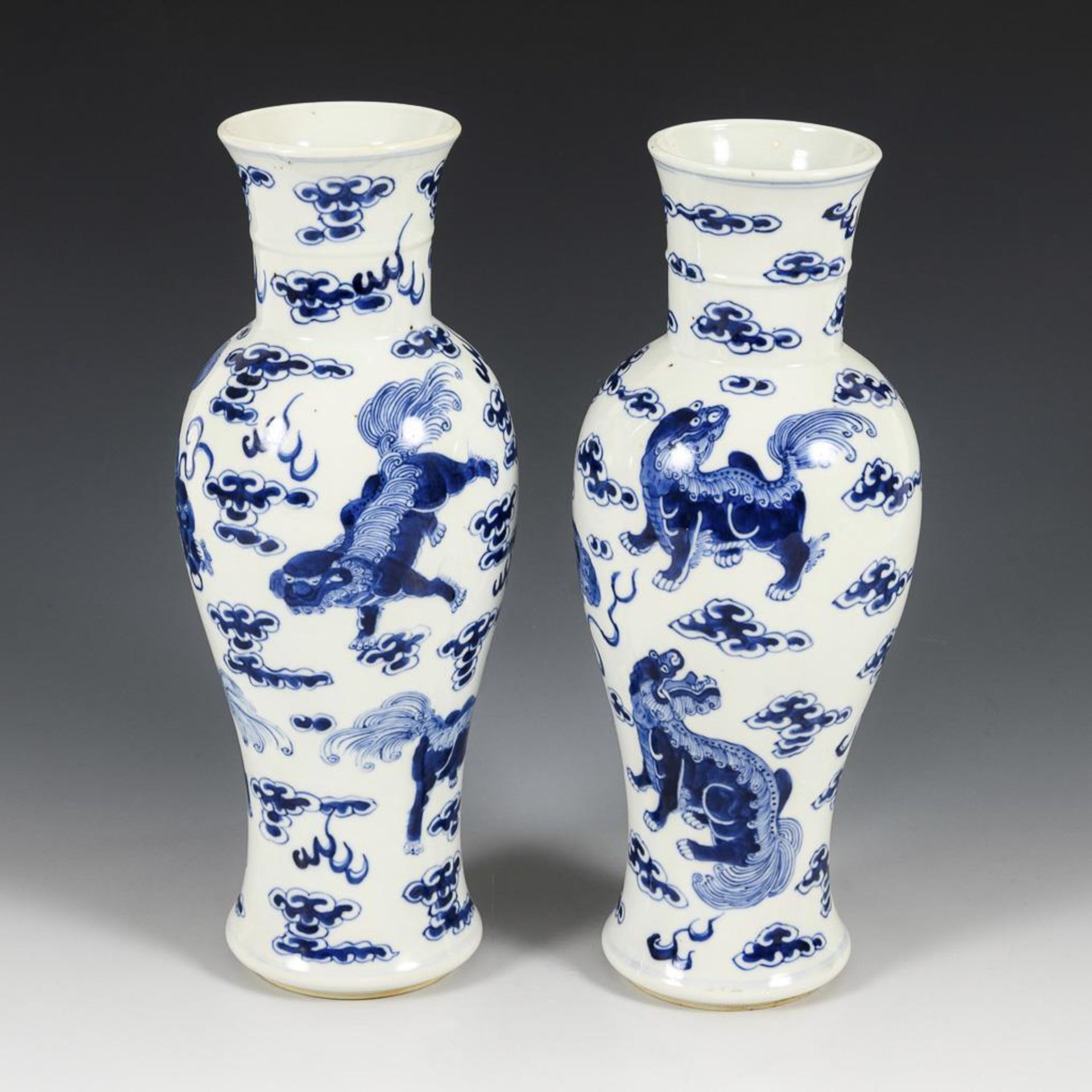 Vasenpaar. | siehe Nachtrag - Bild 2 aus 3