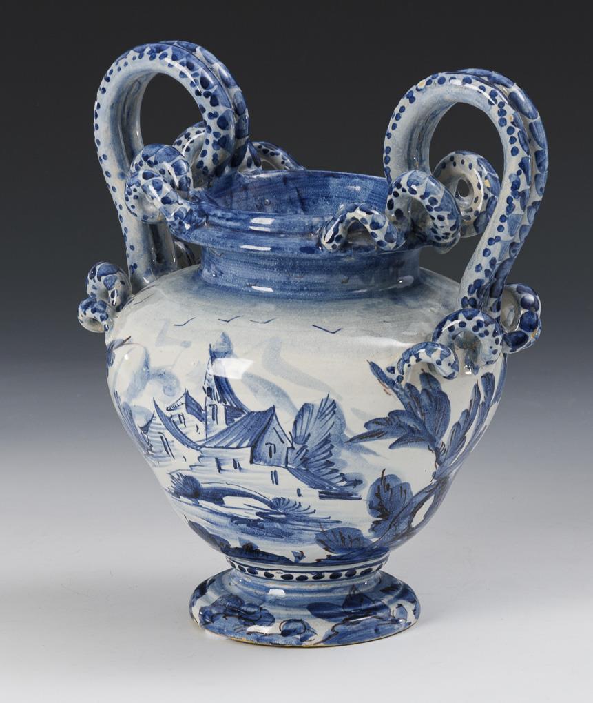 Kleine Fayence-Schlangenhenkelvase. - Image 2 of 3