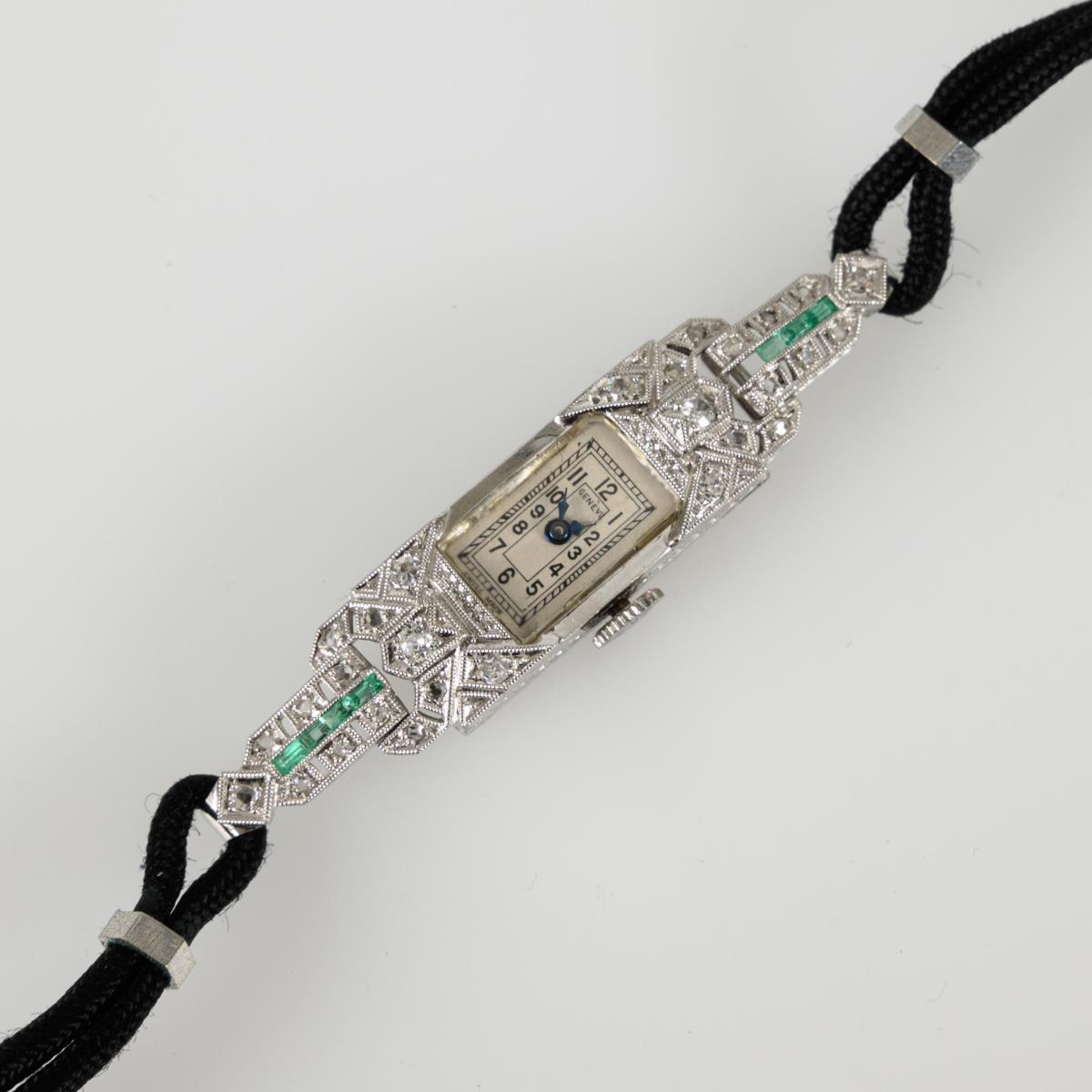 Art-déco-Damenarmbanduhr mit Altschliff-Diamanten und Smaragden. - Image 4 of 4