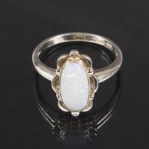 Opal-Ring.