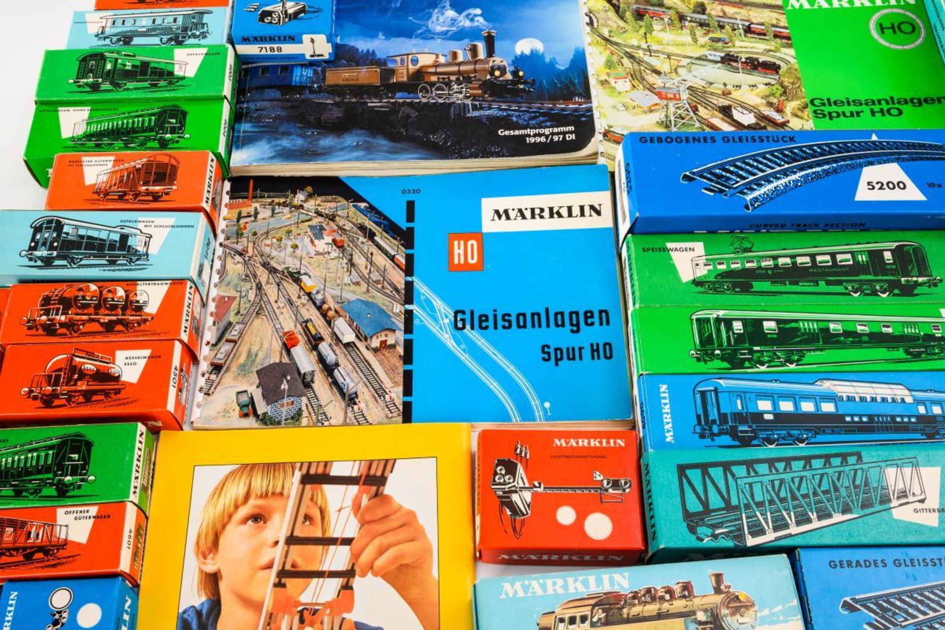 Eisenbahn-Konvolut und 4 Kataloge. Märklin. - Image 4 of 5