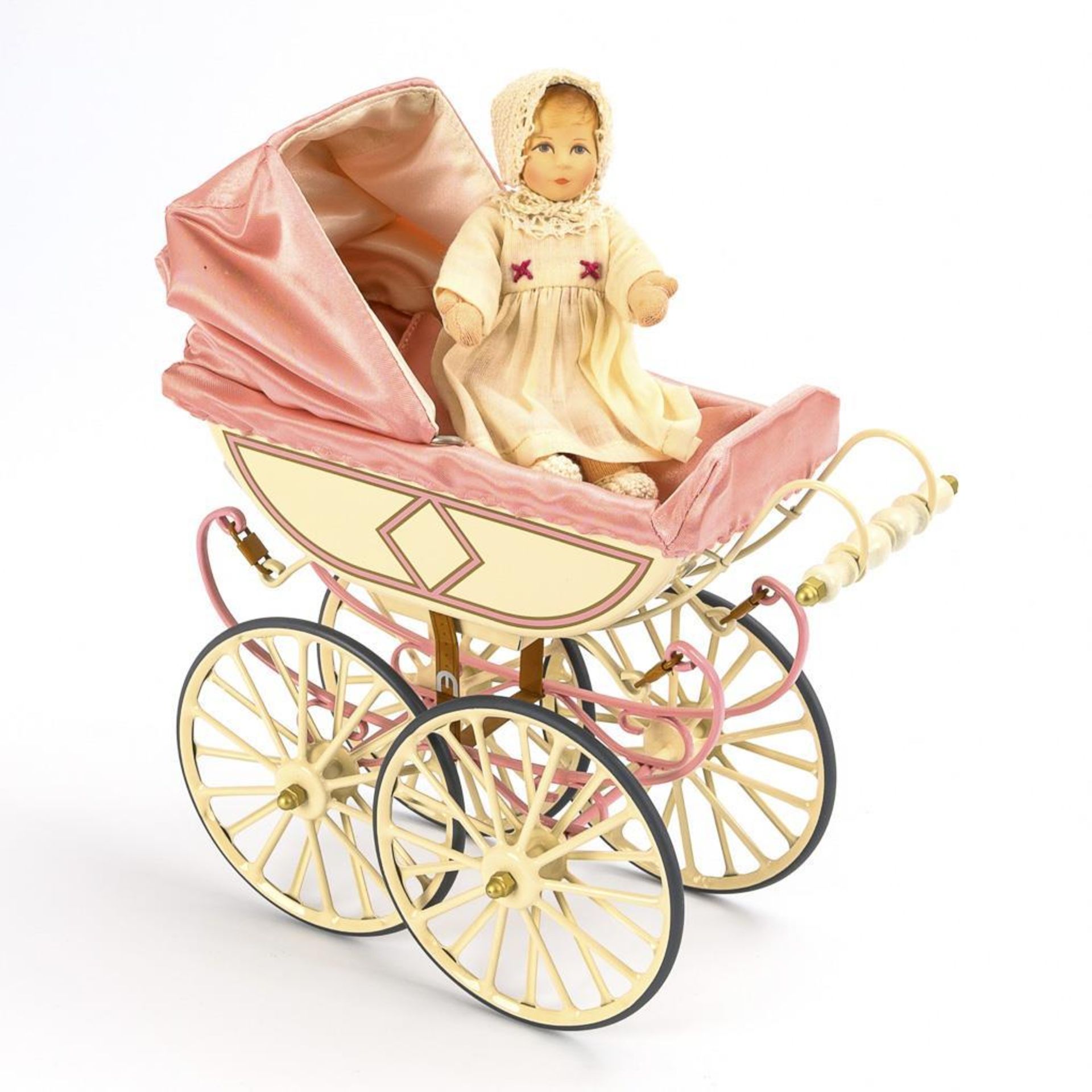 Kleines Püppchen "Becca" im Kinderwagen. Käthe Kruse & Märklin. - Image 2 of 2